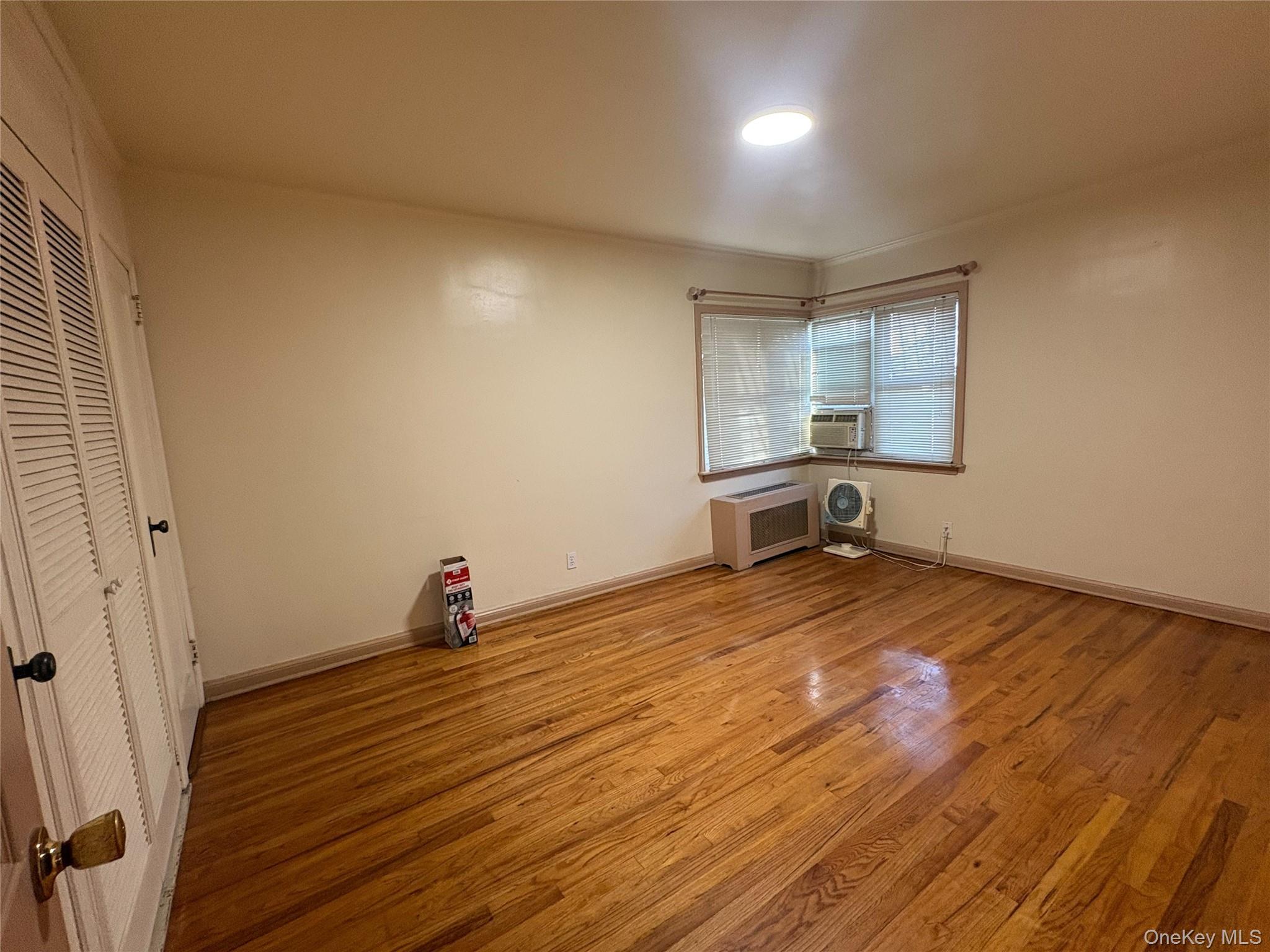Single Family 180th Street Queens, NY 11365, MLS-1018647-10