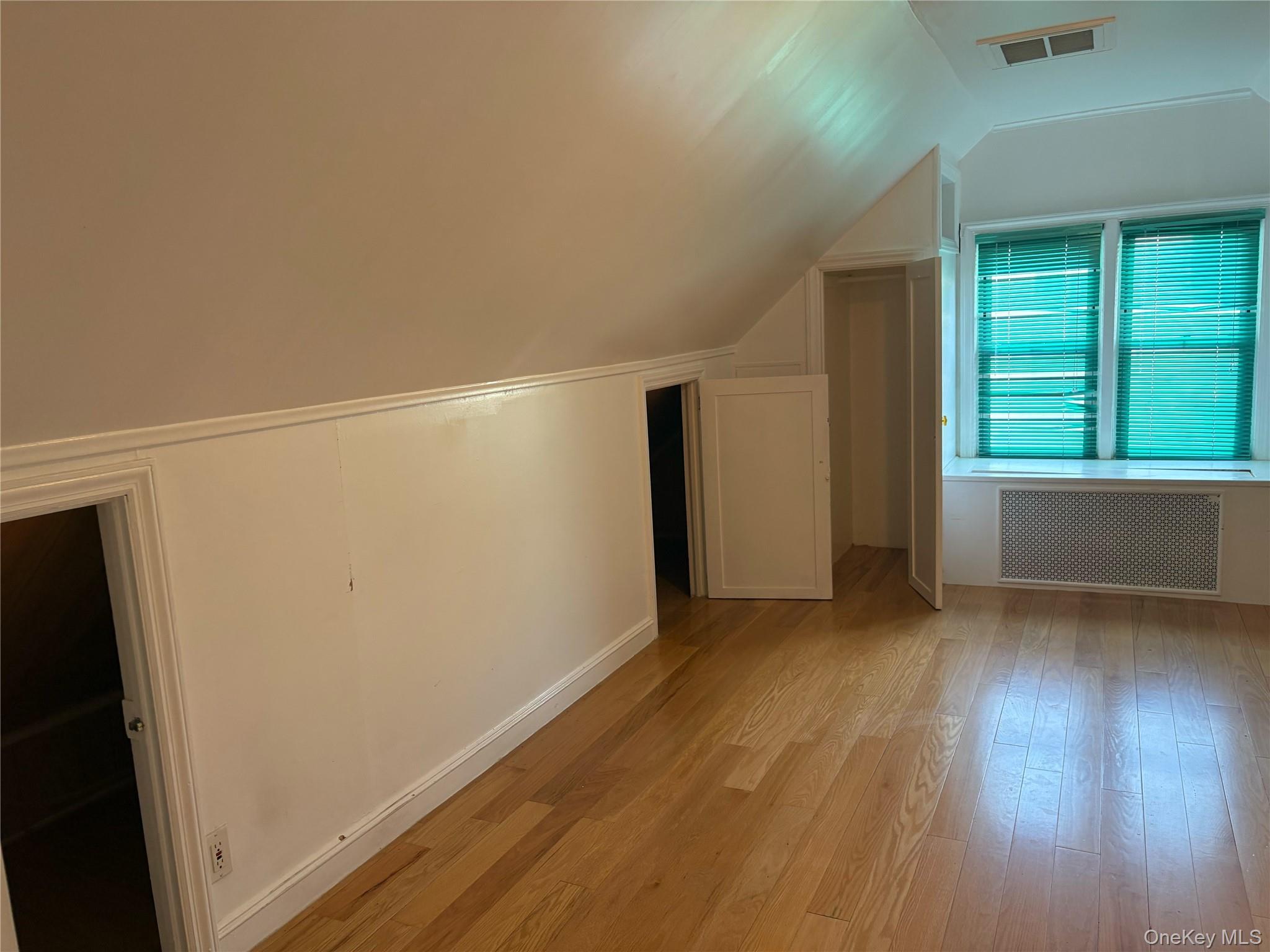 Single Family 180th Street Queens, NY 11365, MLS-1018647-15