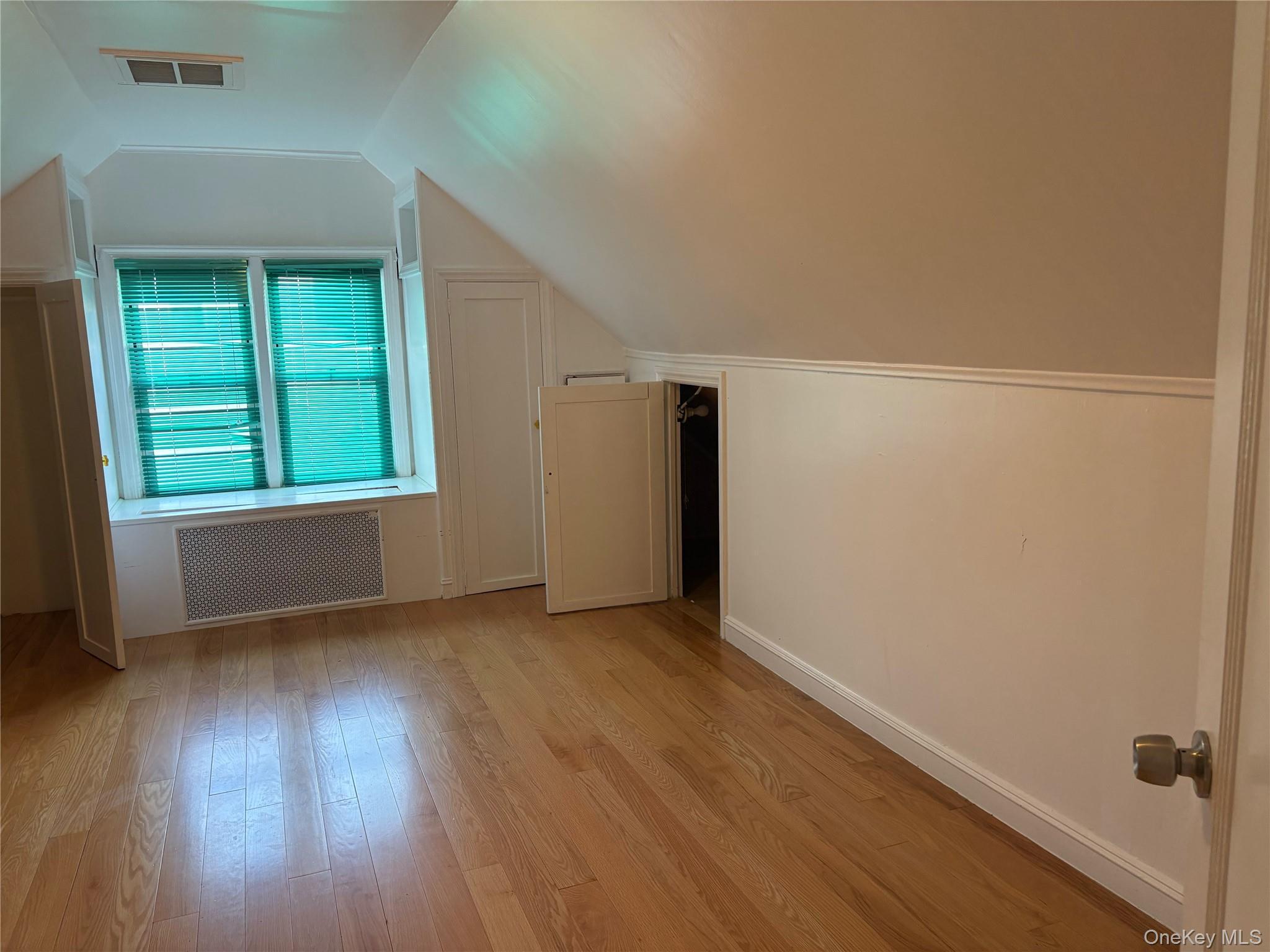 Single Family 180th Street Queens, NY 11365, MLS-1018647-16