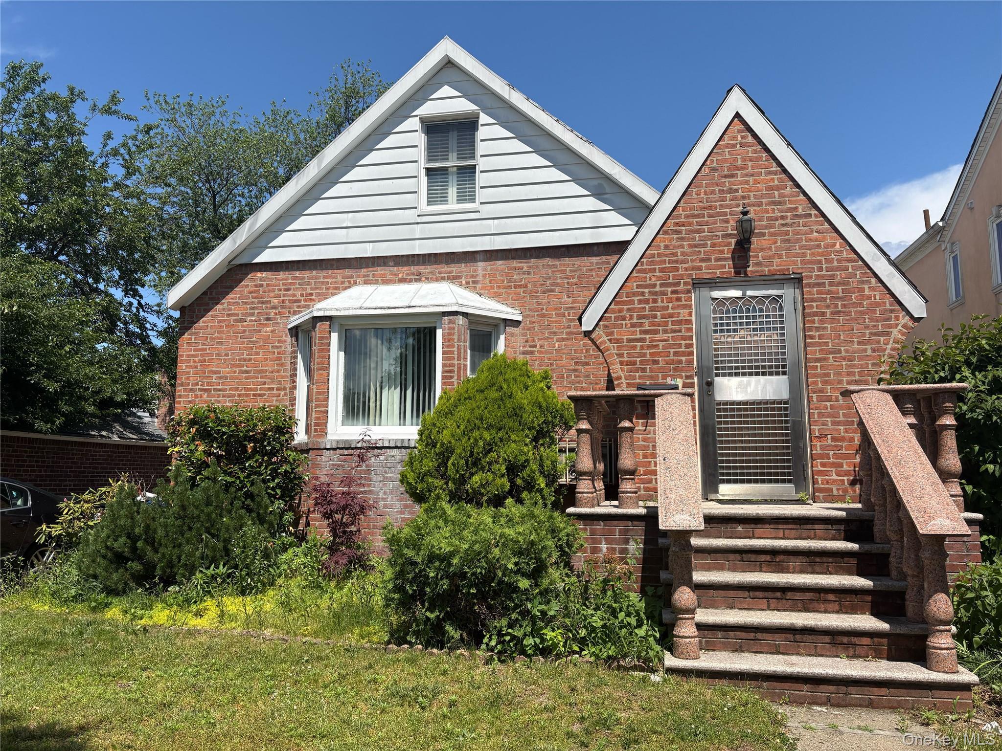 Single Family 180th Street Queens, NY 11365, MLS-1018647-2
