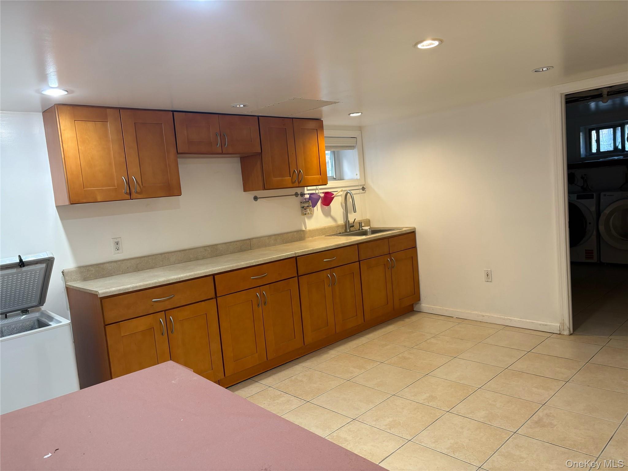 Single Family 180th Street Queens, NY 11365, MLS-1018647-26