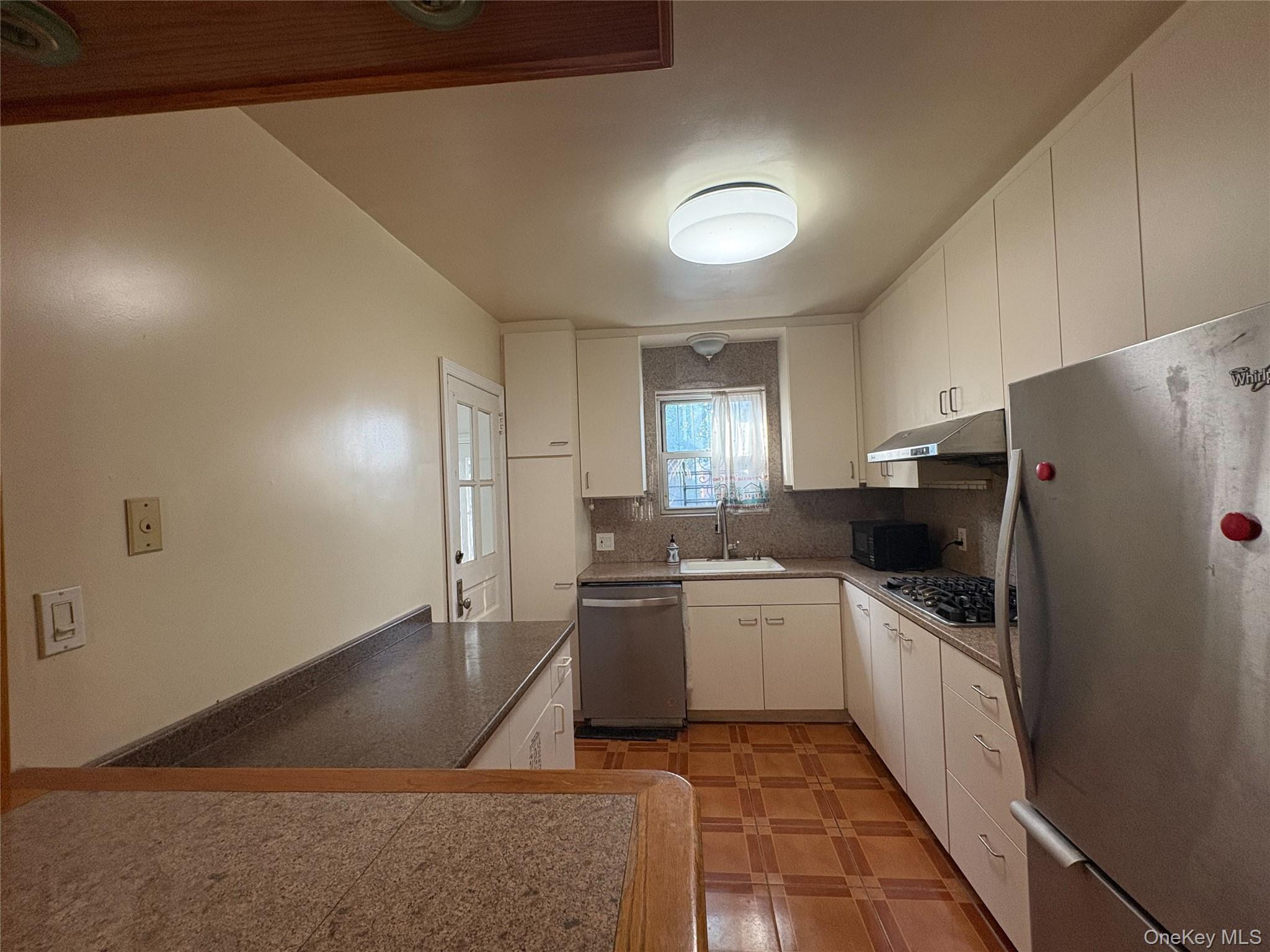 Single Family 180th Street Queens, NY 11365, MLS-1018647-7
