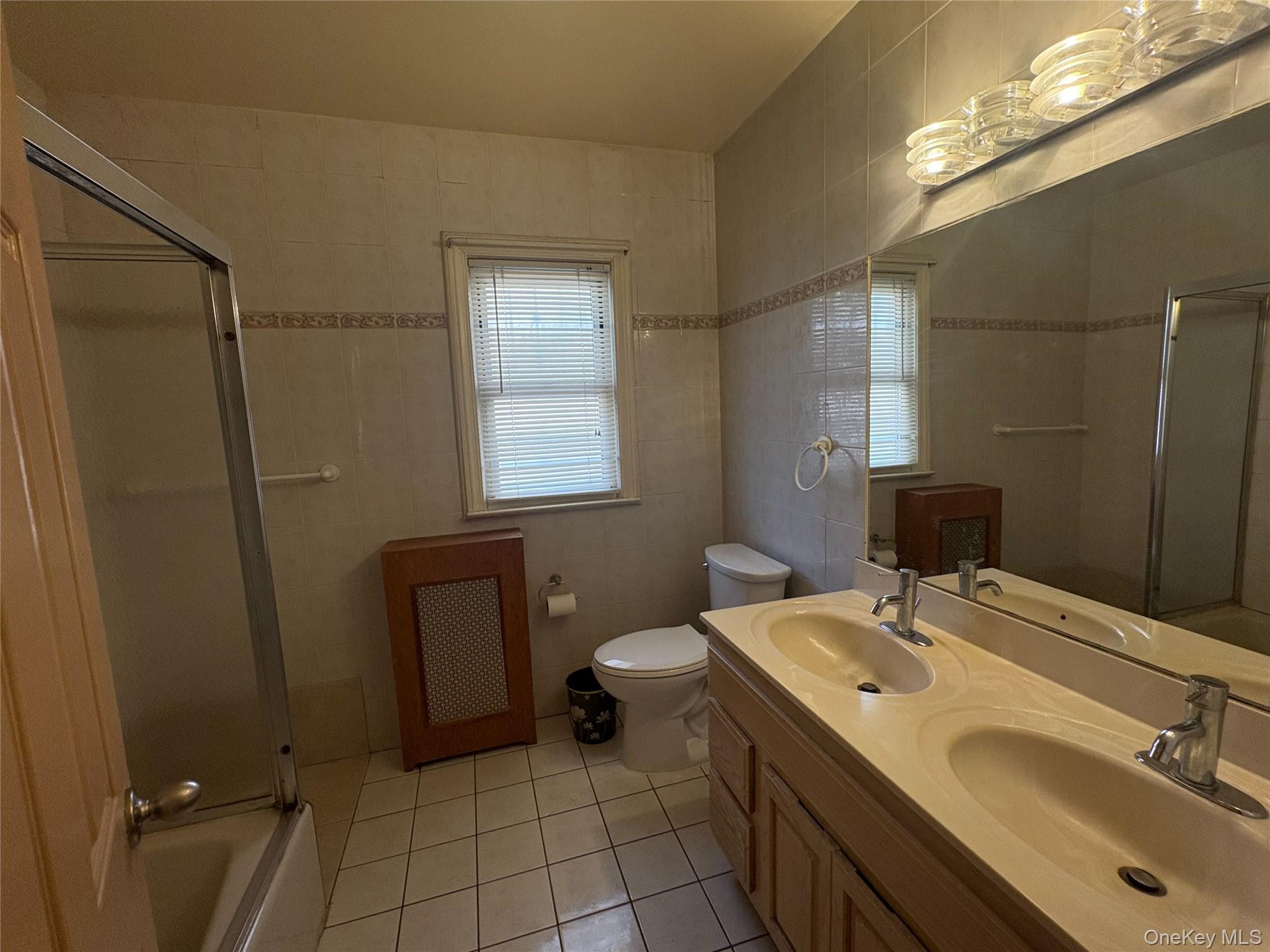Single Family 180th Street Queens, NY 11365, MLS-1018647-9