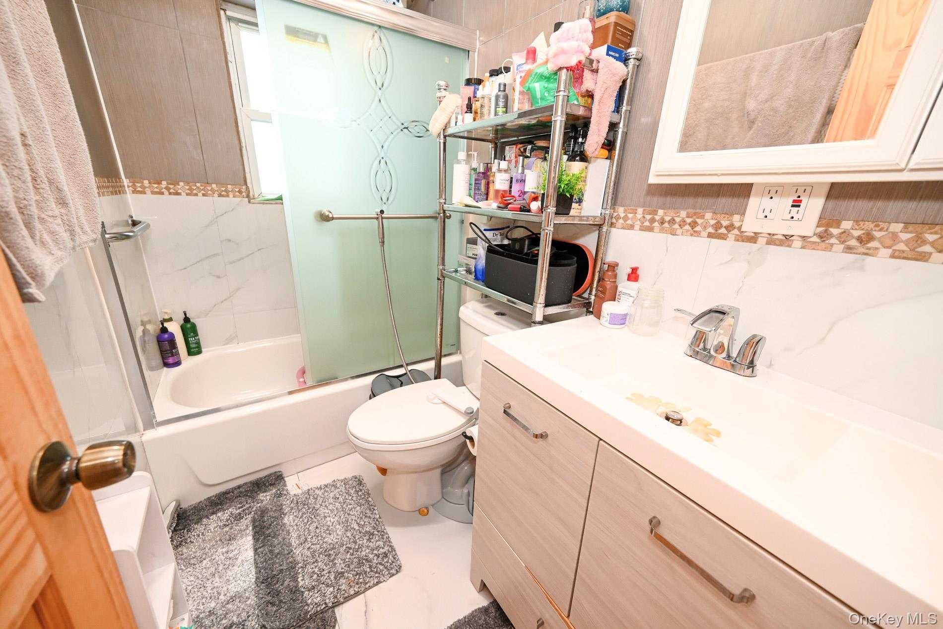 Single Family Sutter Avenue Queens, NY 11436, MLS-1018677-14