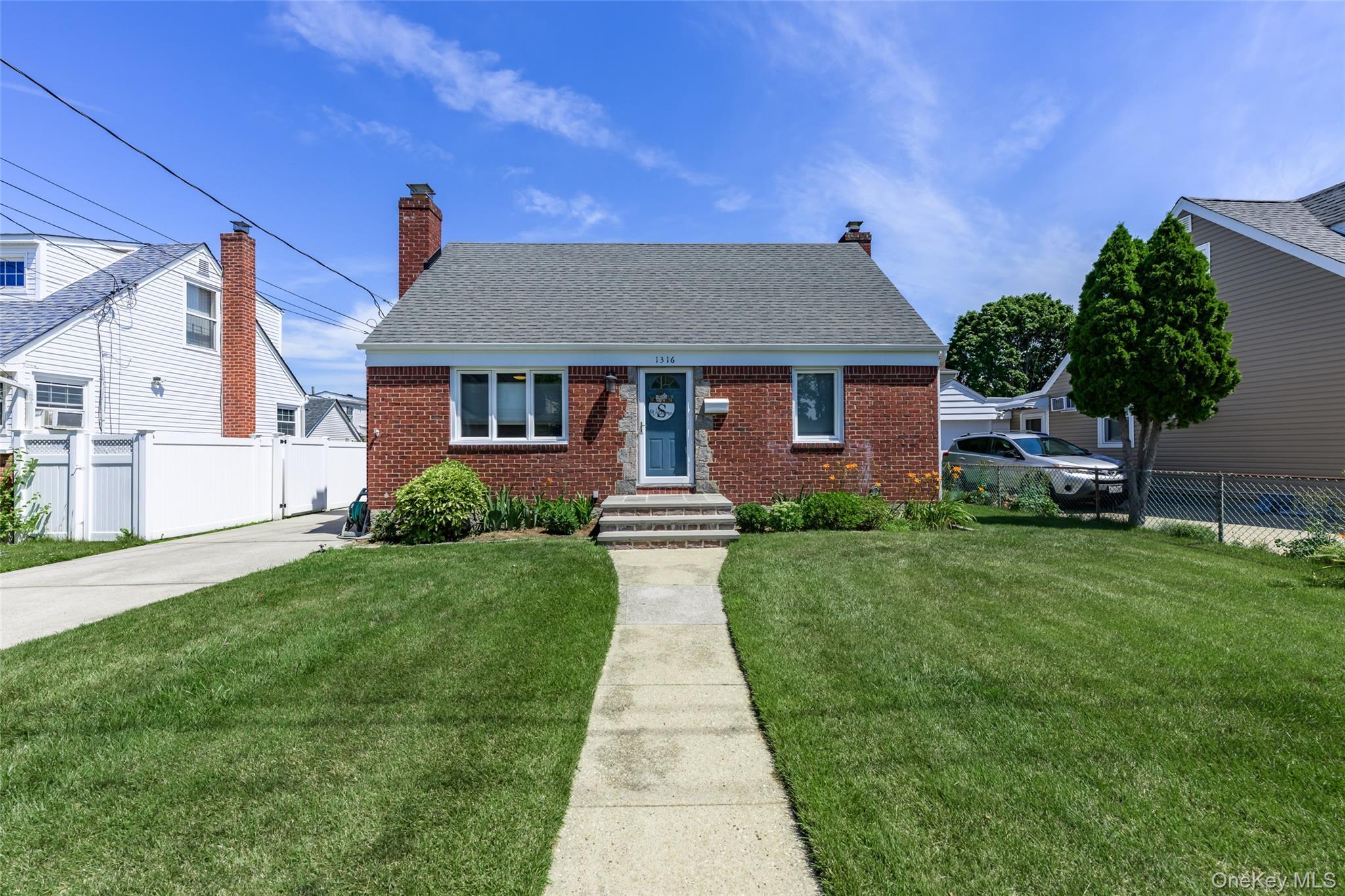 Single Family Telegram Avenue  Nassau County, NY 11003, MLS-1018692-4
