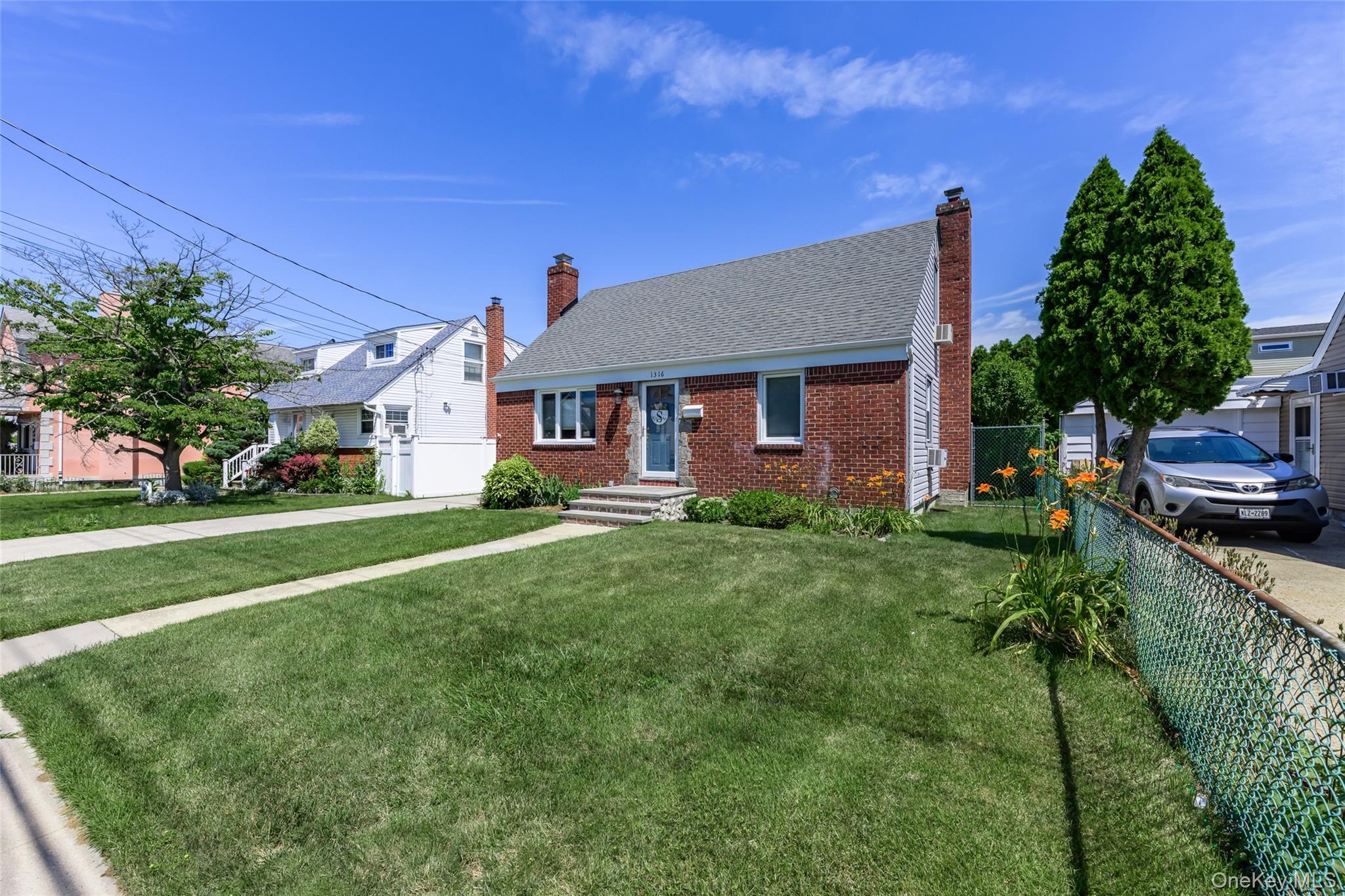 Single Family Telegram Avenue  Nassau County, NY 11003, MLS-1018692-5
