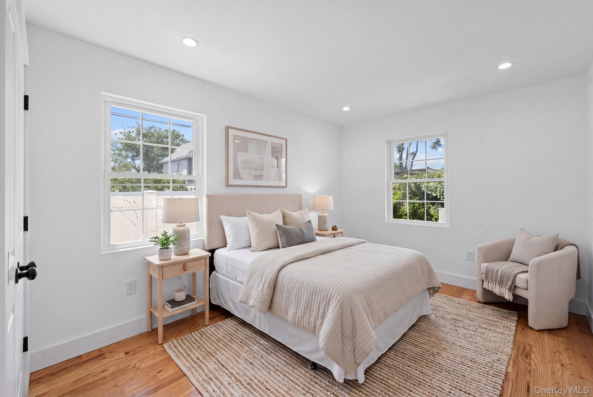 Single Family N Conduit Avenue Queens, NY 11434, MLS-1018697-10