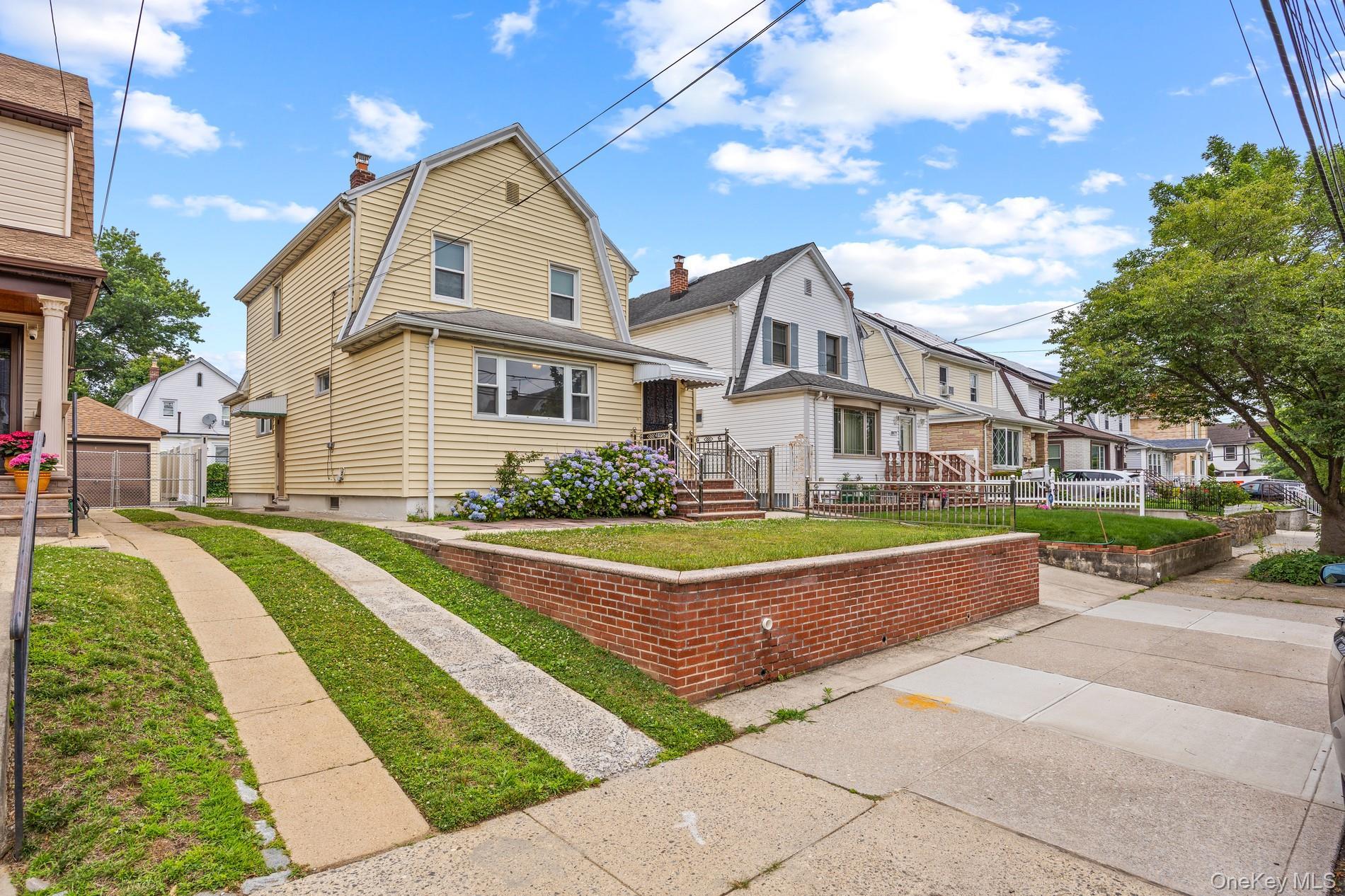 Single Family 215th Street Queens, NY 11427, MLS-1018703-2