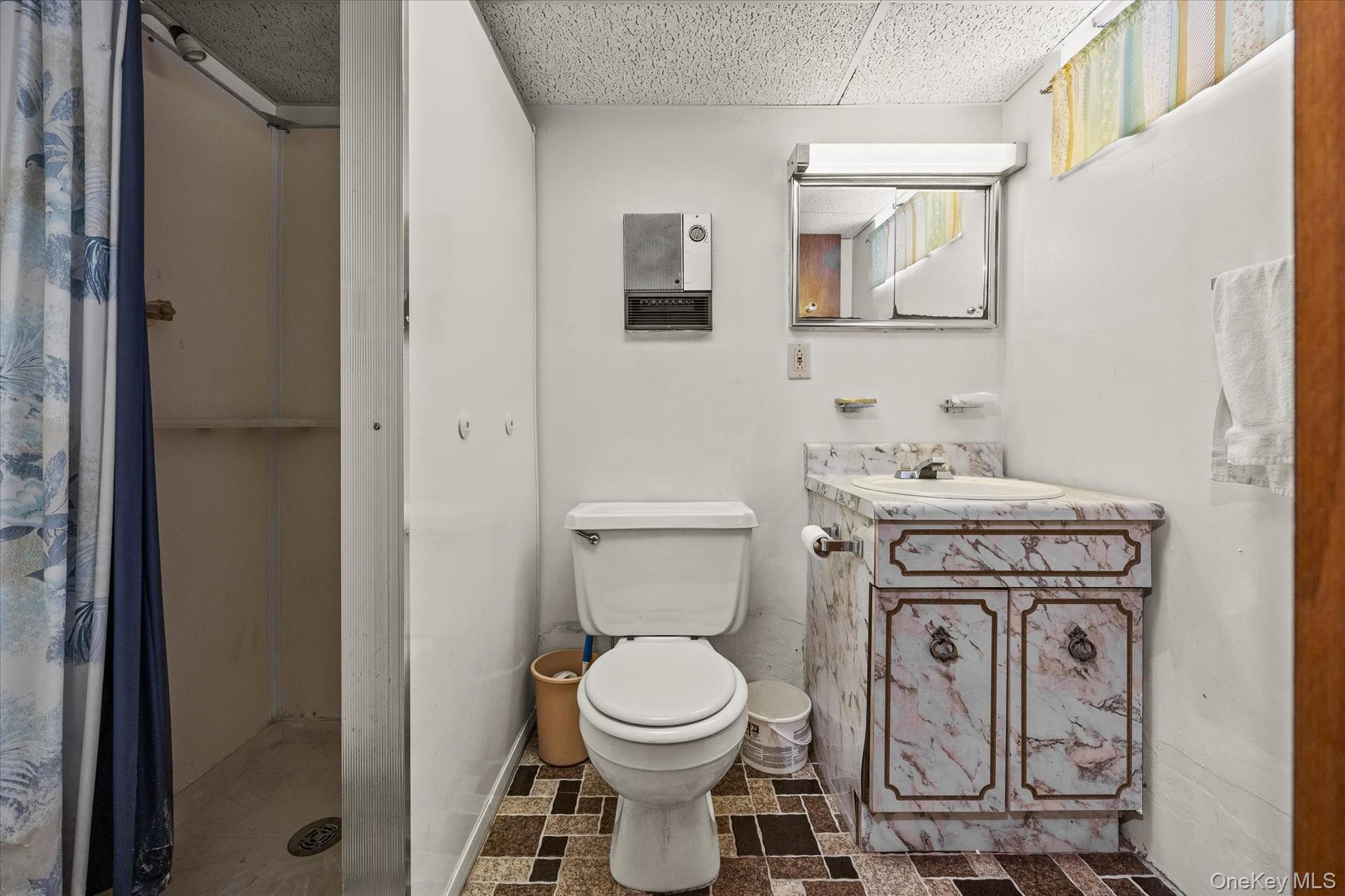 Single Family 215th Street Queens, NY 11427, MLS-1018703-24