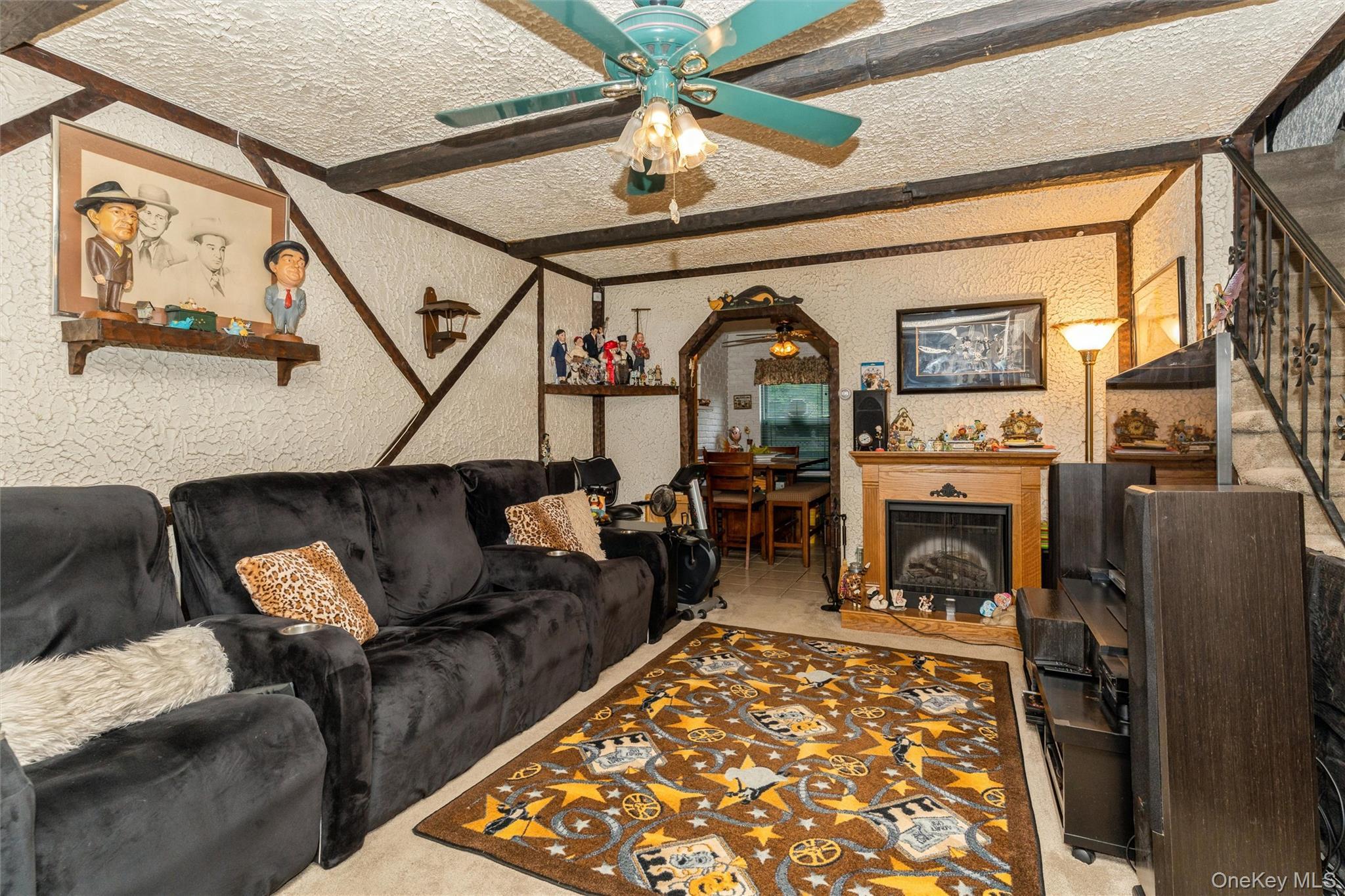 Single Family 195th Street Queens, NY 11358, MLS-1018749-16