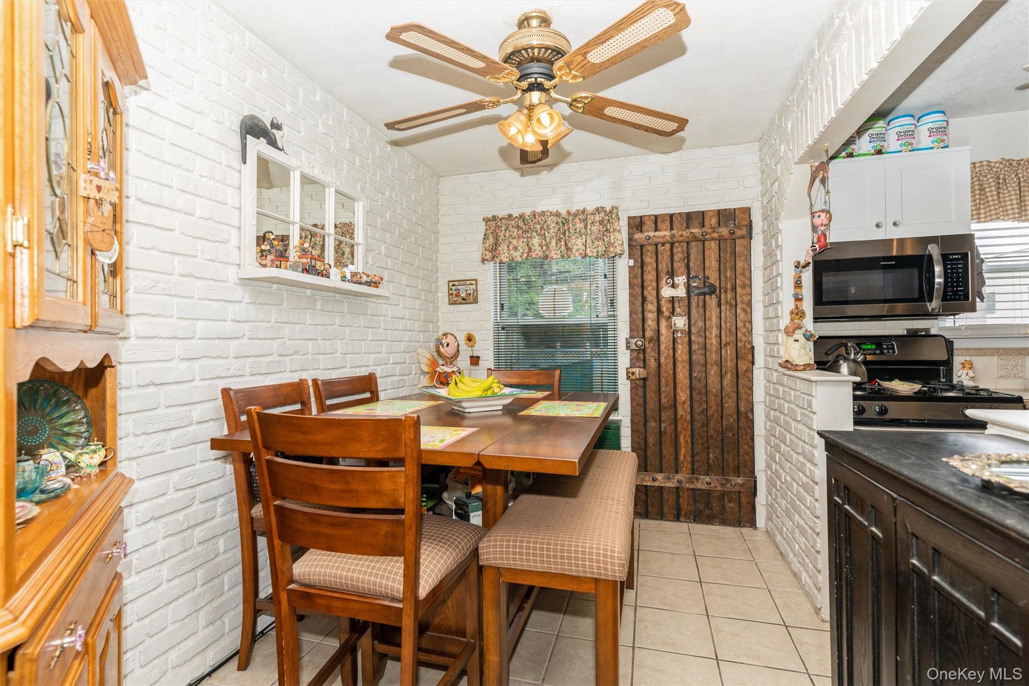 Single Family 195th Street Queens, NY 11358, MLS-1018749-17
