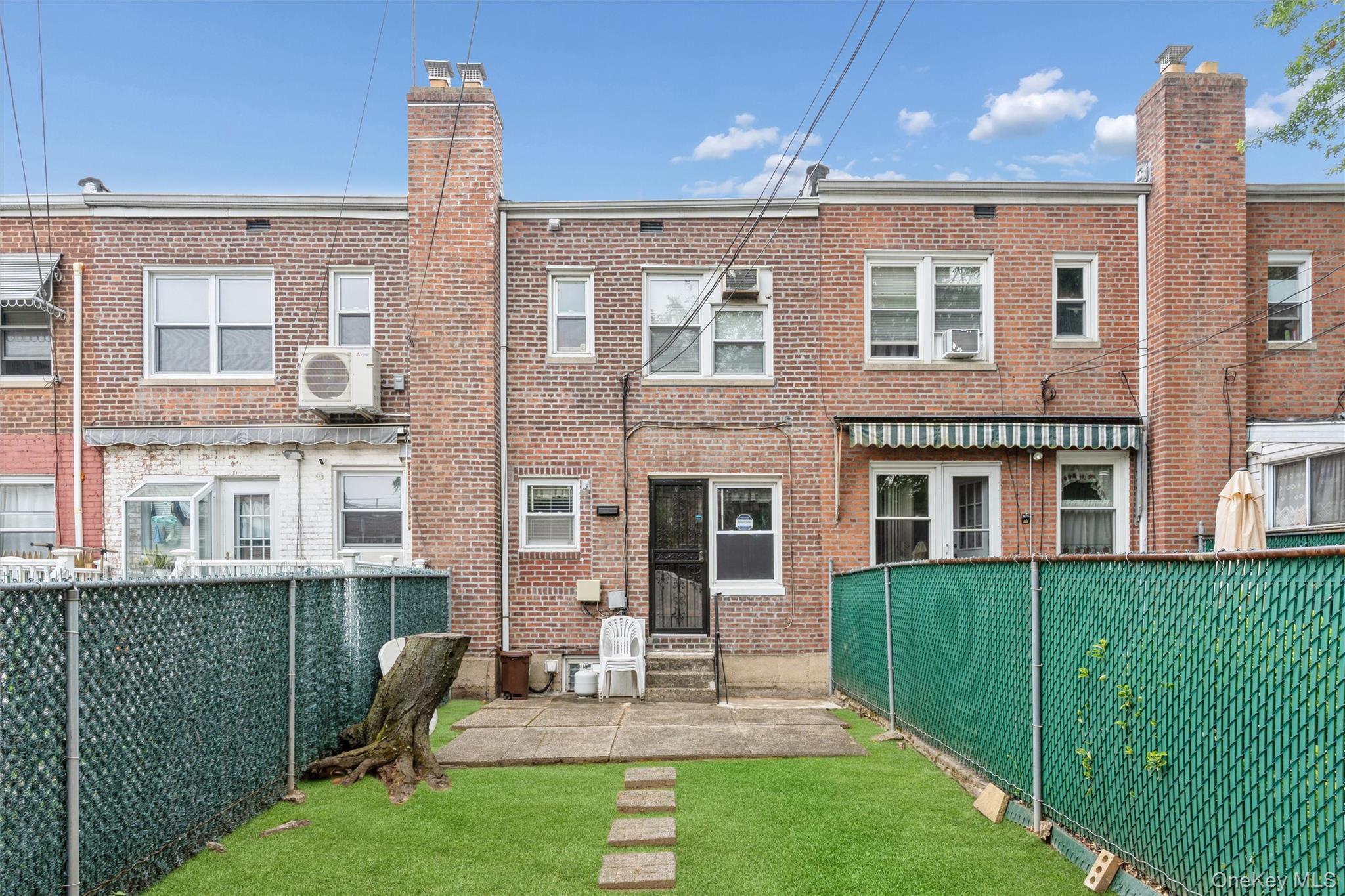 Single Family 195th Street Queens, NY 11358, MLS-1018749-24