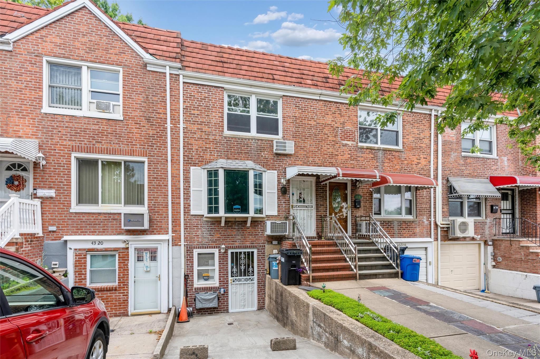 Single Family 195th Street Queens, NY 11358, MLS-1018749-3