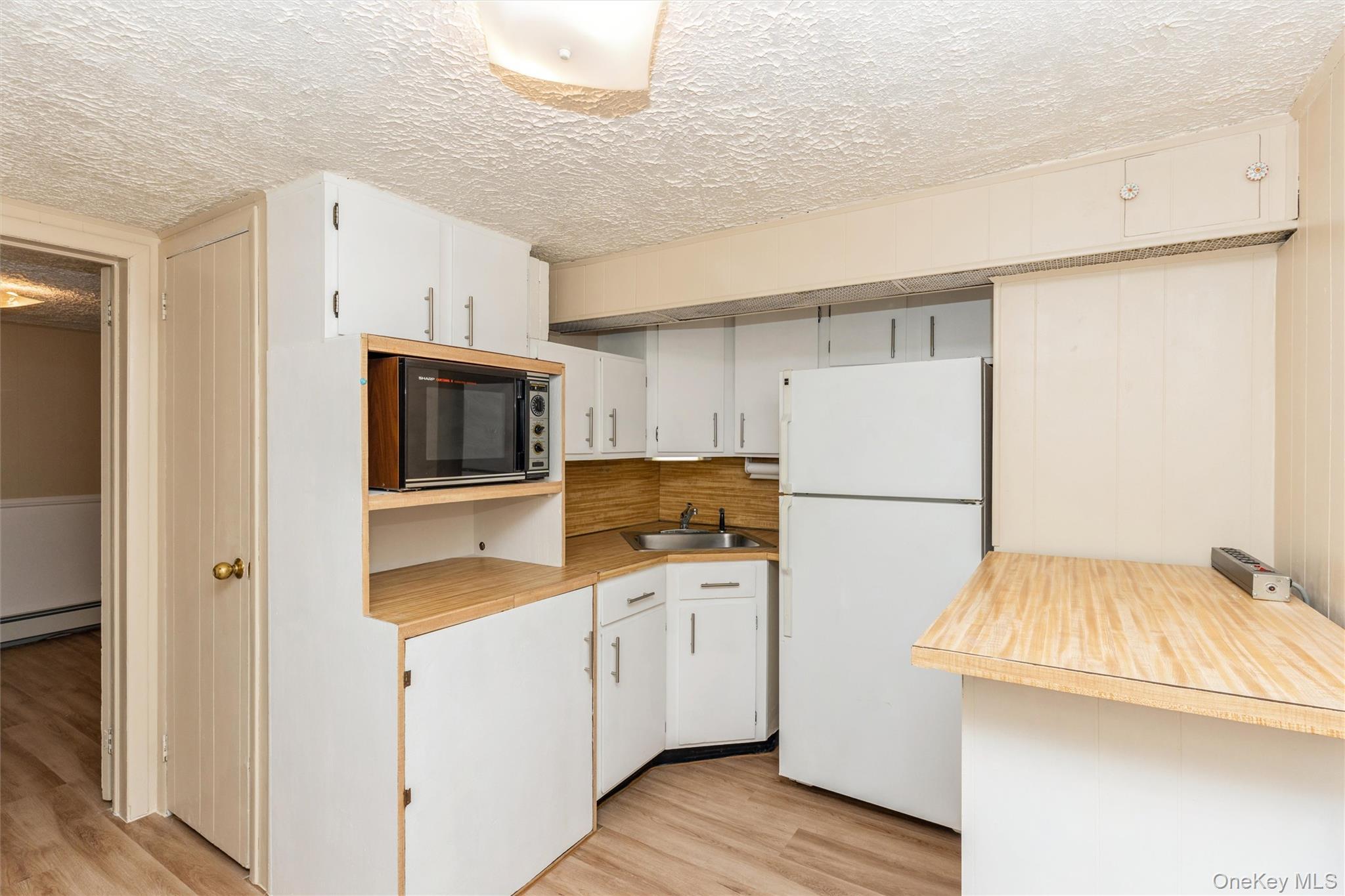 Single Family 195th Street Queens, NY 11358, MLS-1018749-9
