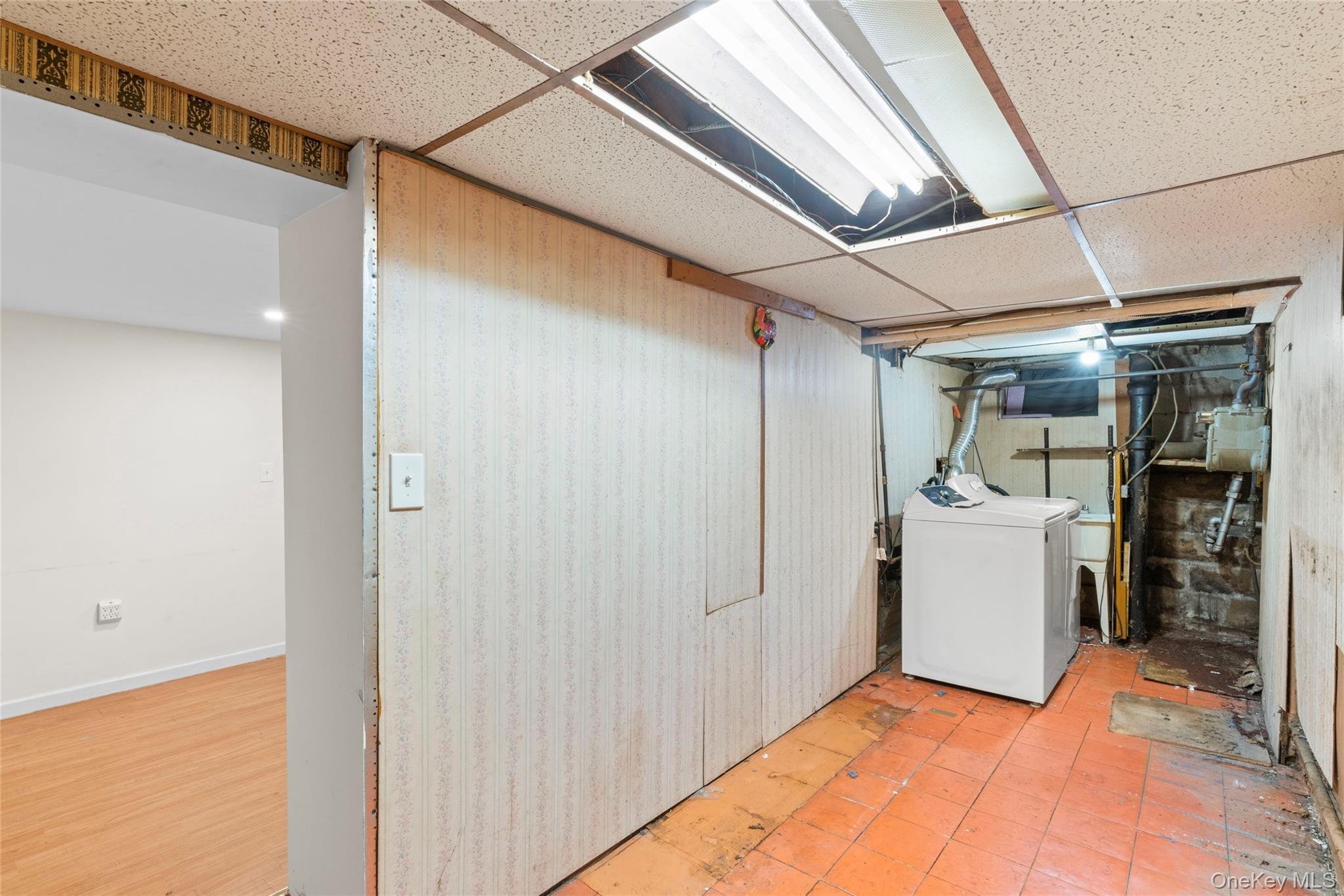 Single Family 218th Street  Queens, NY 11427, MLS-1018775-26