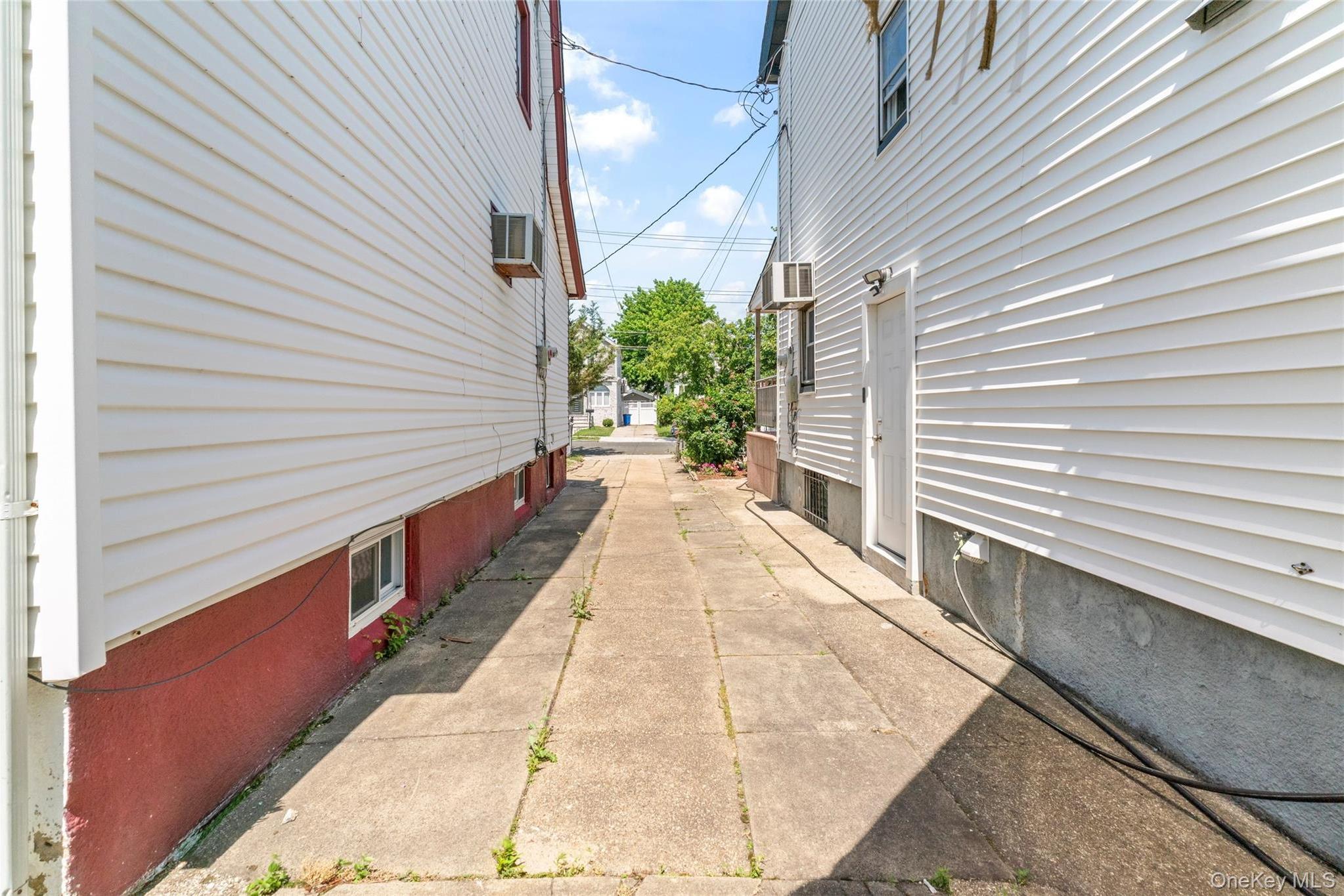 Single Family 218th Street  Queens, NY 11427, MLS-1018775-30