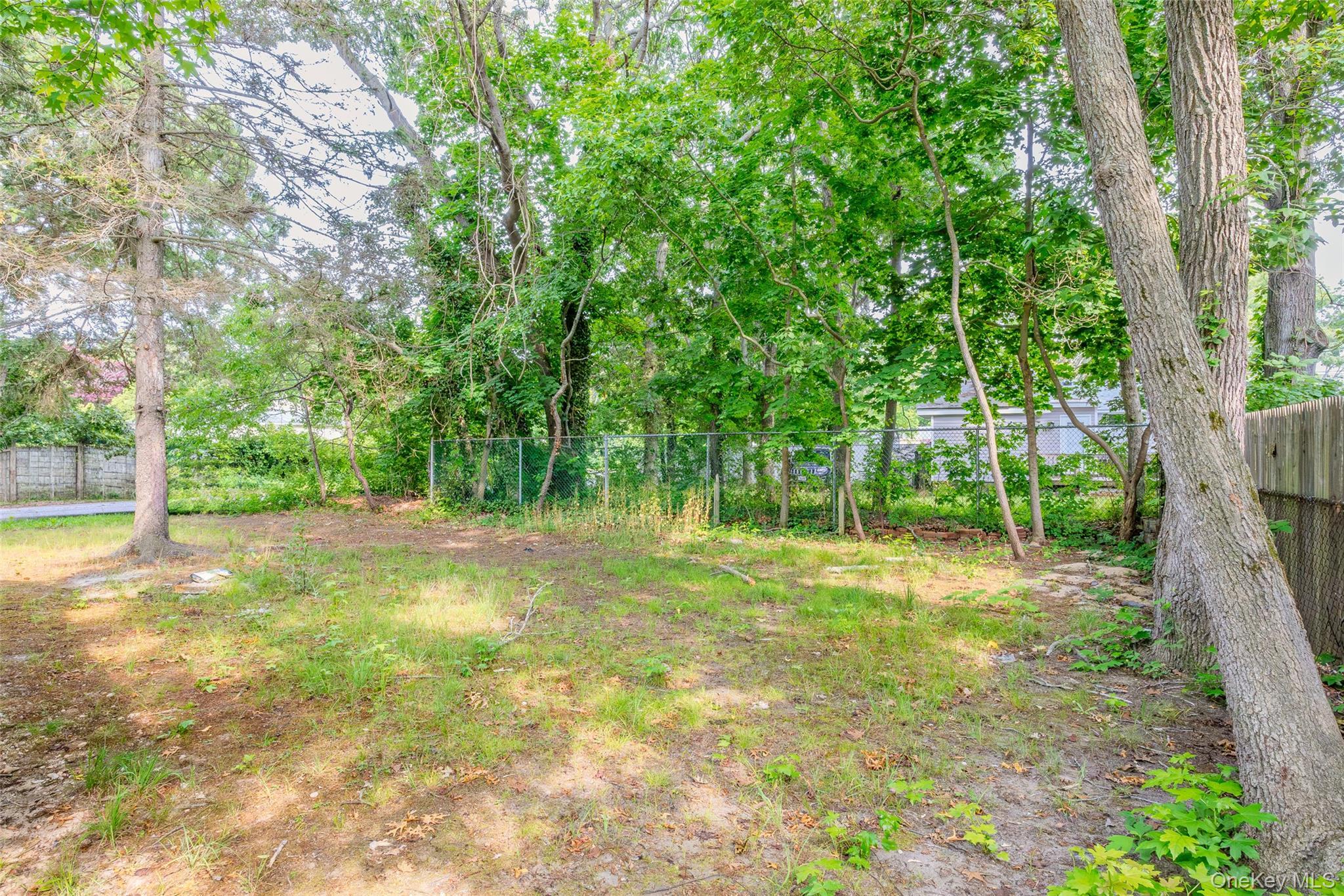 Single Family Flower Road  Suffolk County, NY 11951, MLS-1018796-12