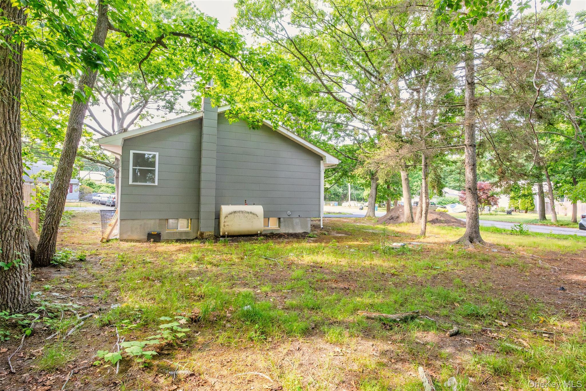Single Family Flower Road  Suffolk County, NY 11951, MLS-1018796-13