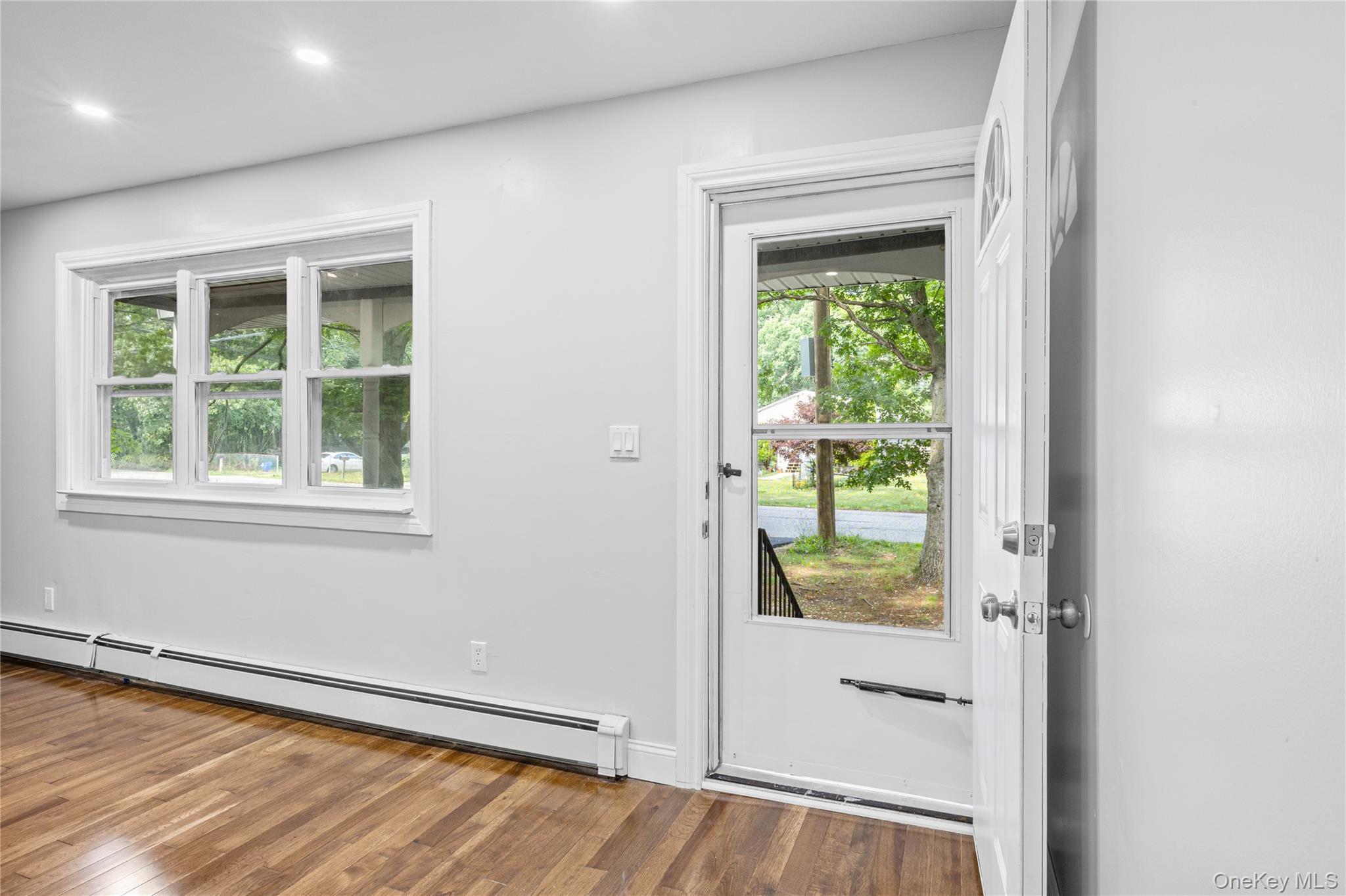 Single Family Flower Road  Suffolk County, NY 11951, MLS-1018796-14