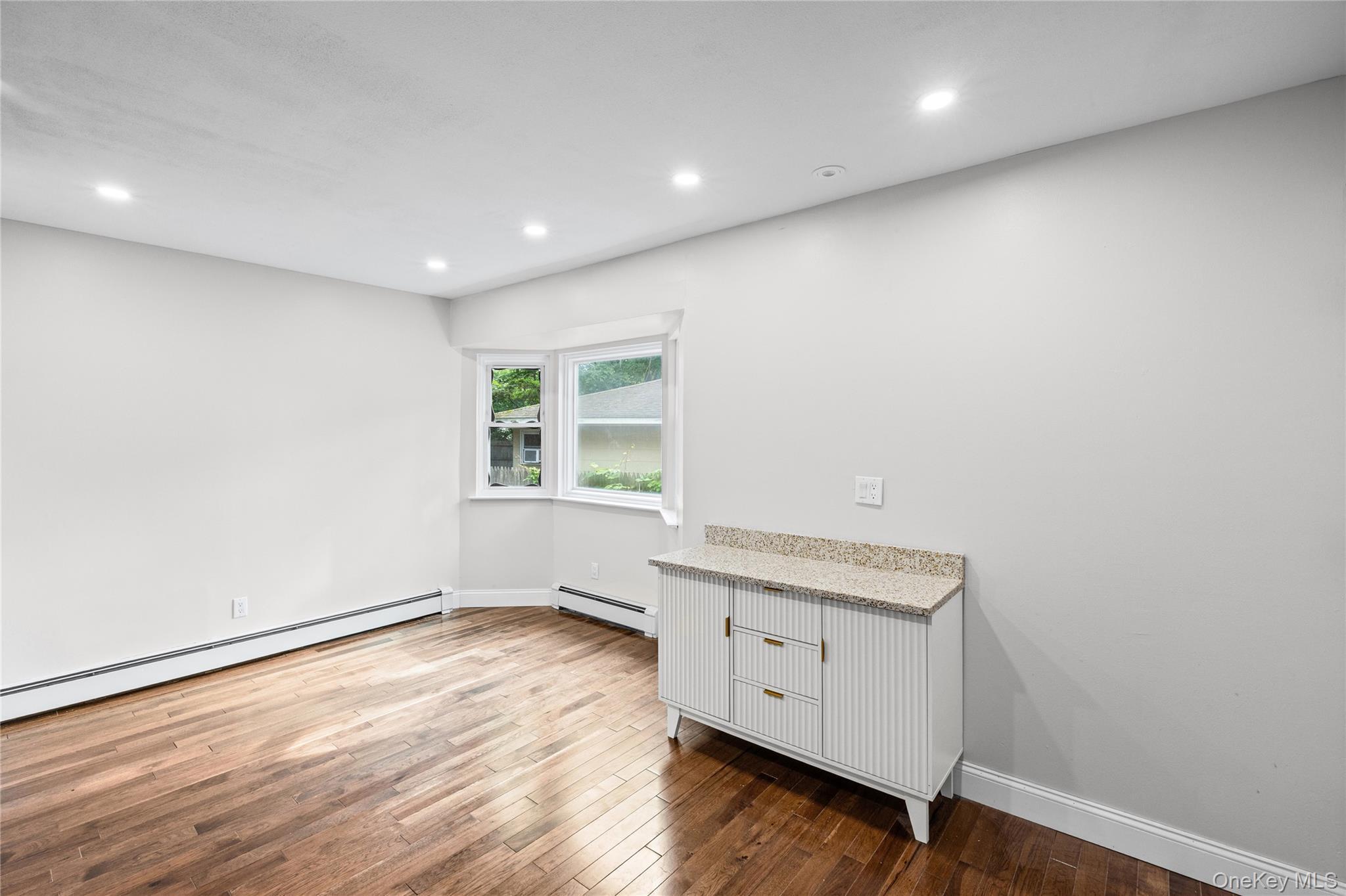 Single Family Flower Road  Suffolk County, NY 11951, MLS-1018796-38