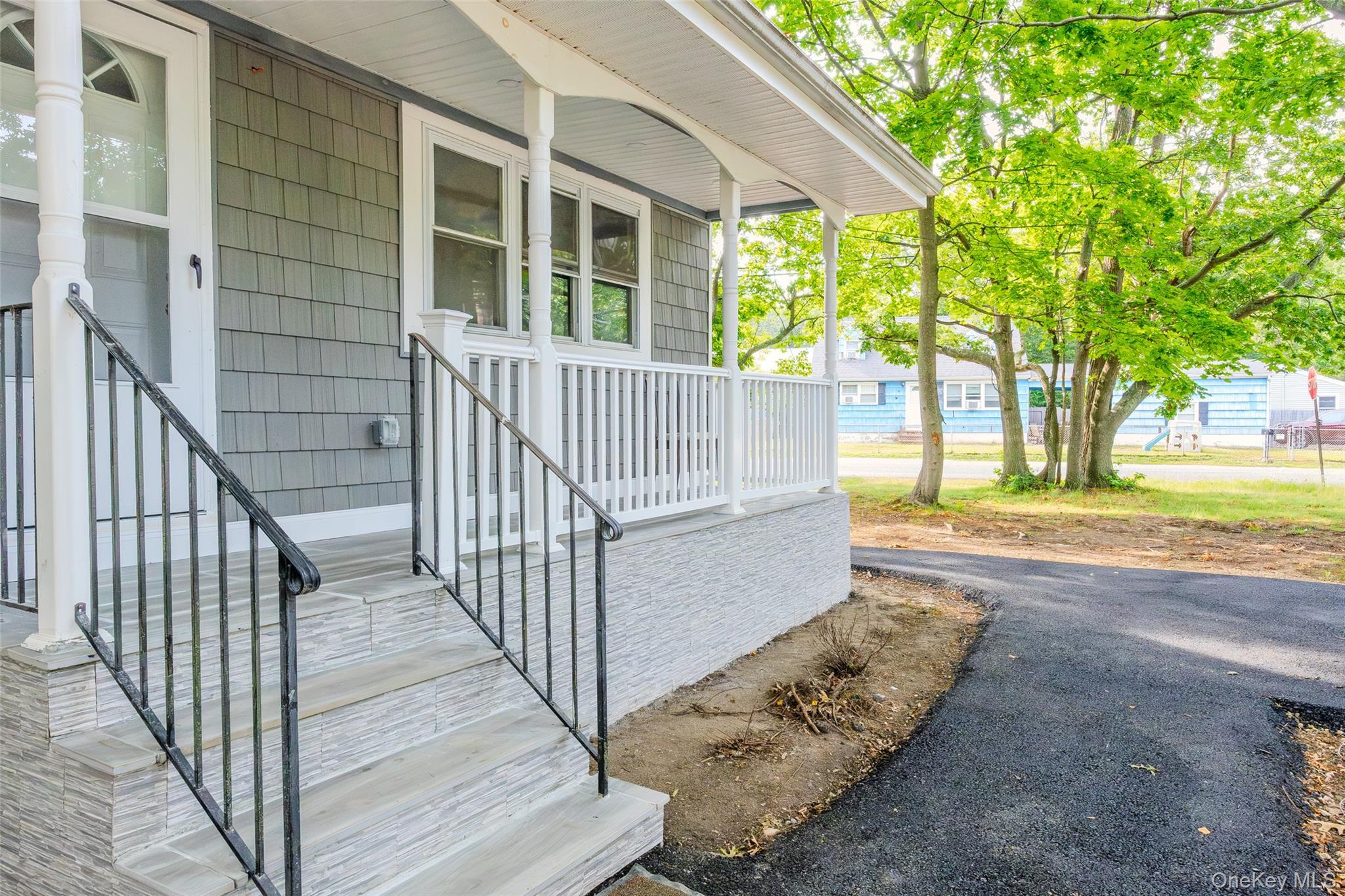 Single Family Flower Road  Suffolk County, NY 11951, MLS-1018796-5