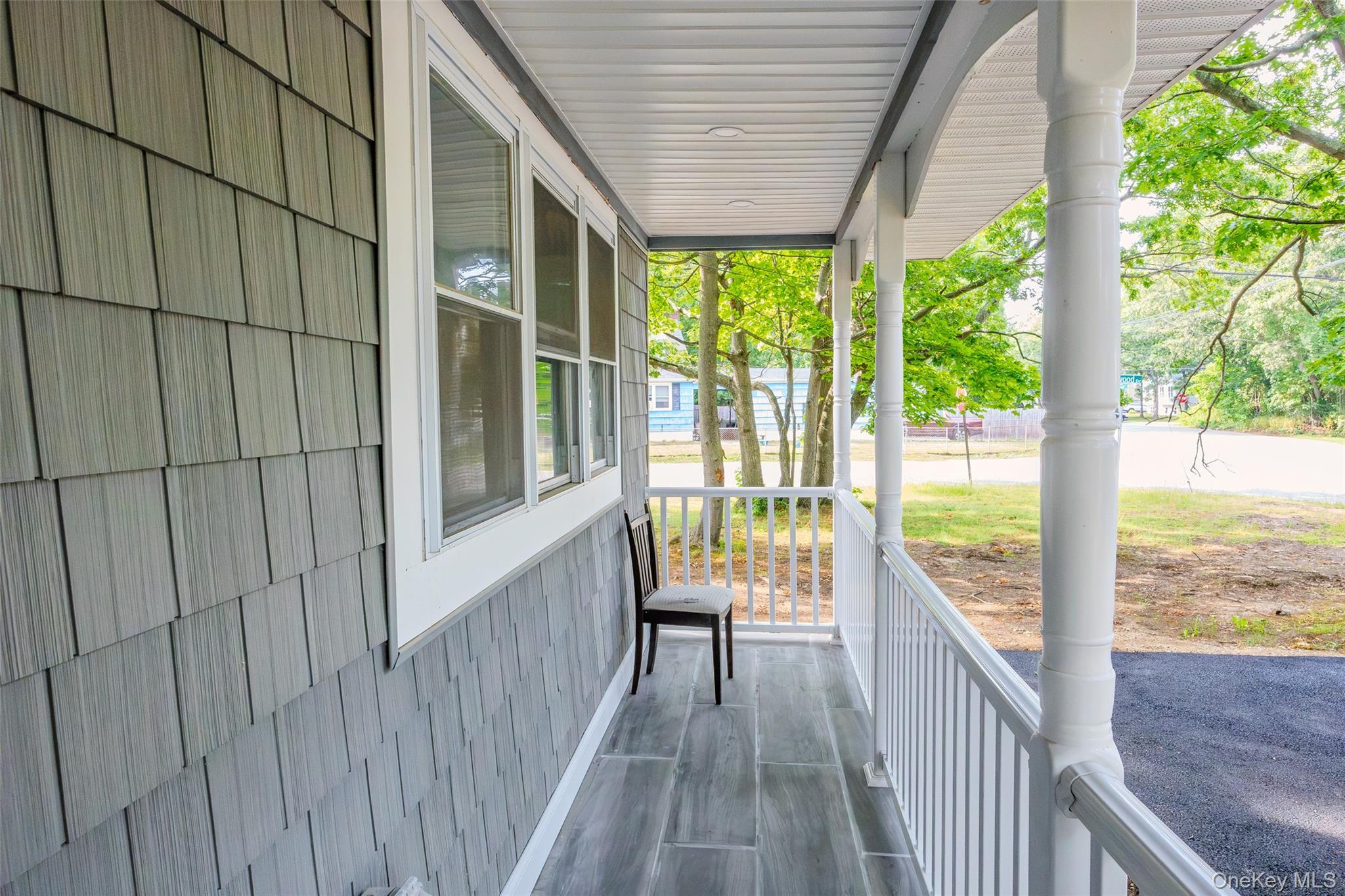 Single Family Flower Road  Suffolk County, NY 11951, MLS-1018796-6