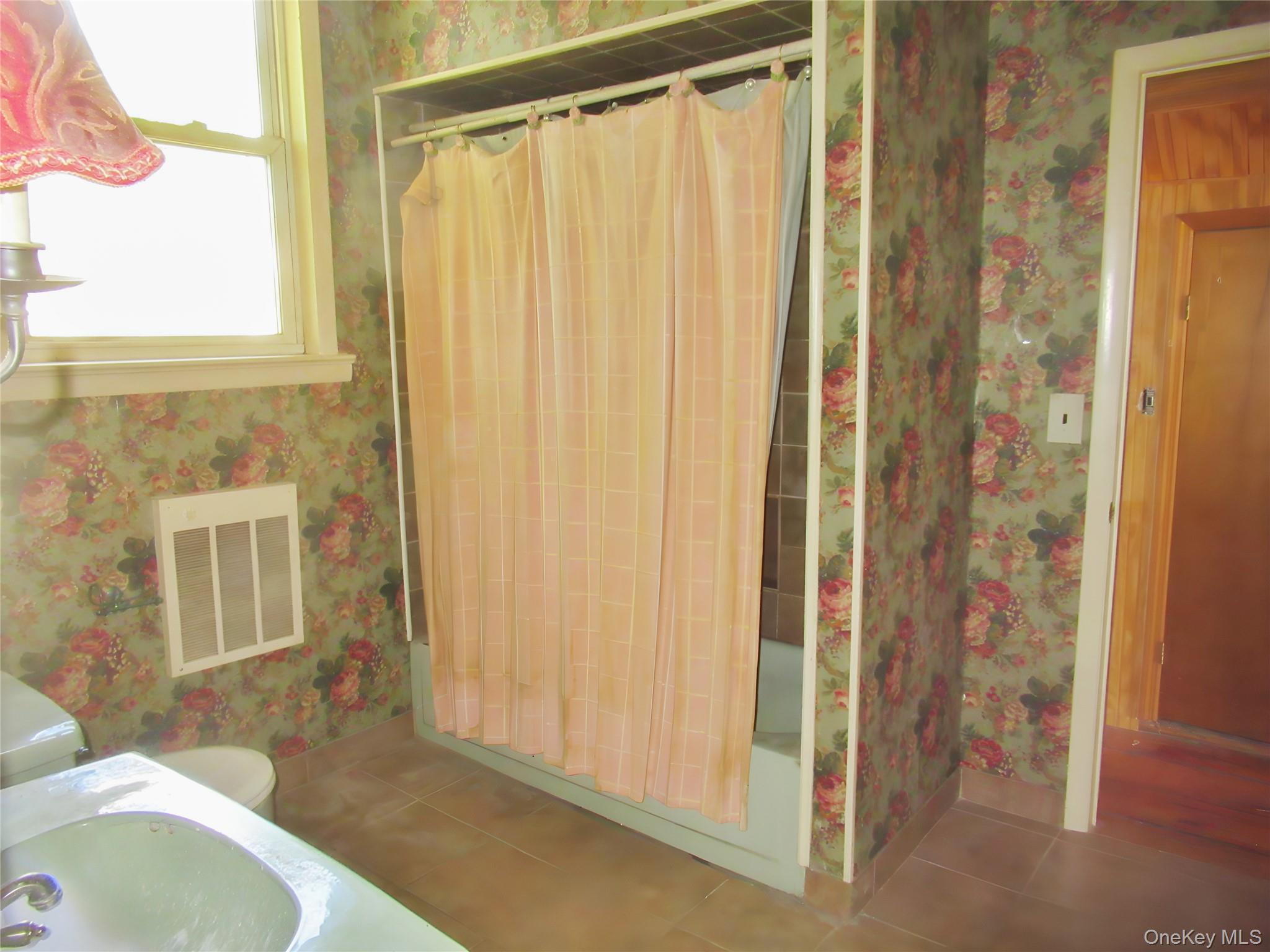 Single Family Academy Avenue Orange County, NY 12520, MLS-1018797-18