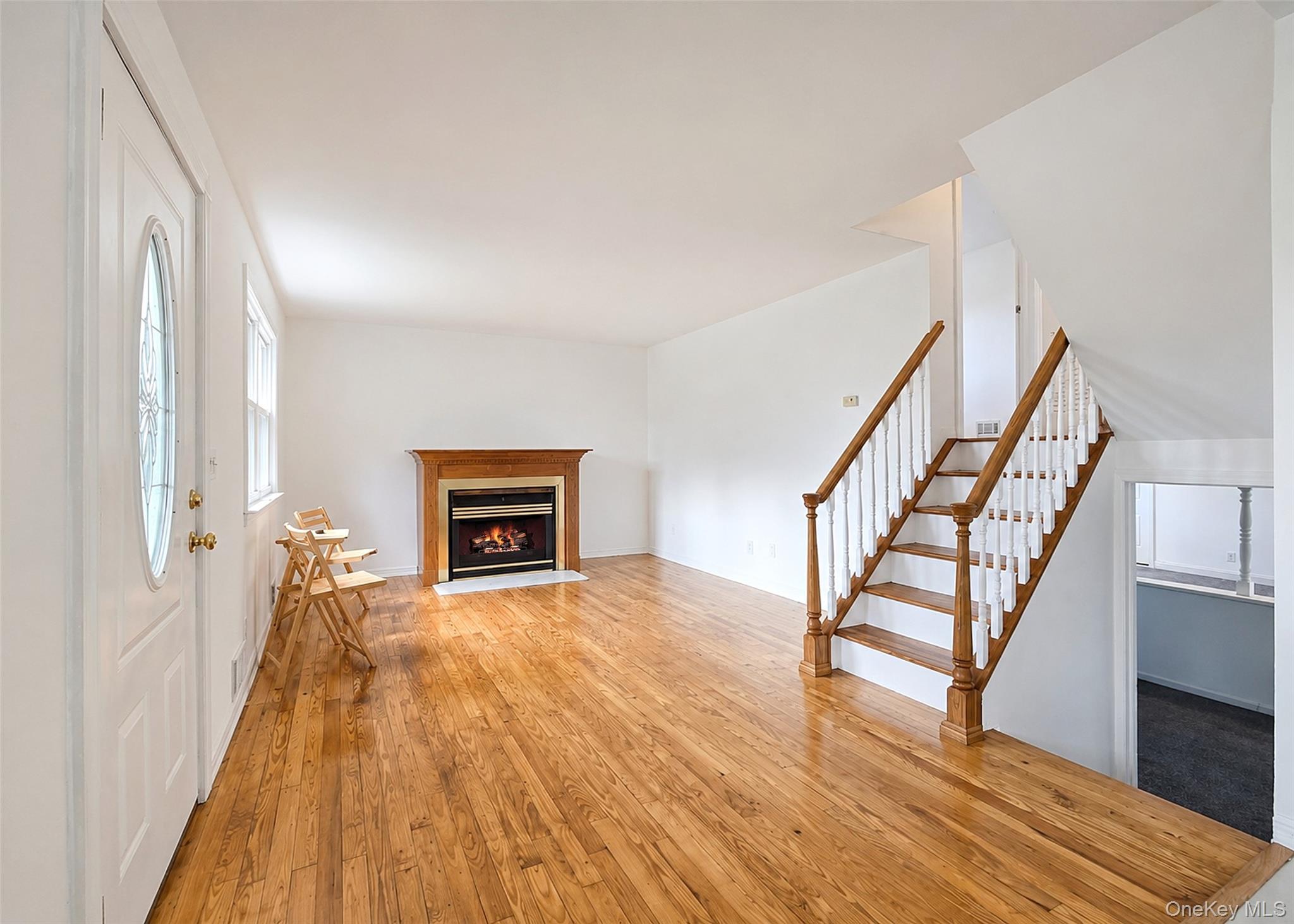 Single Family Eastwood Boulevard Suffolk County, NY 11720, MLS-1018799-4