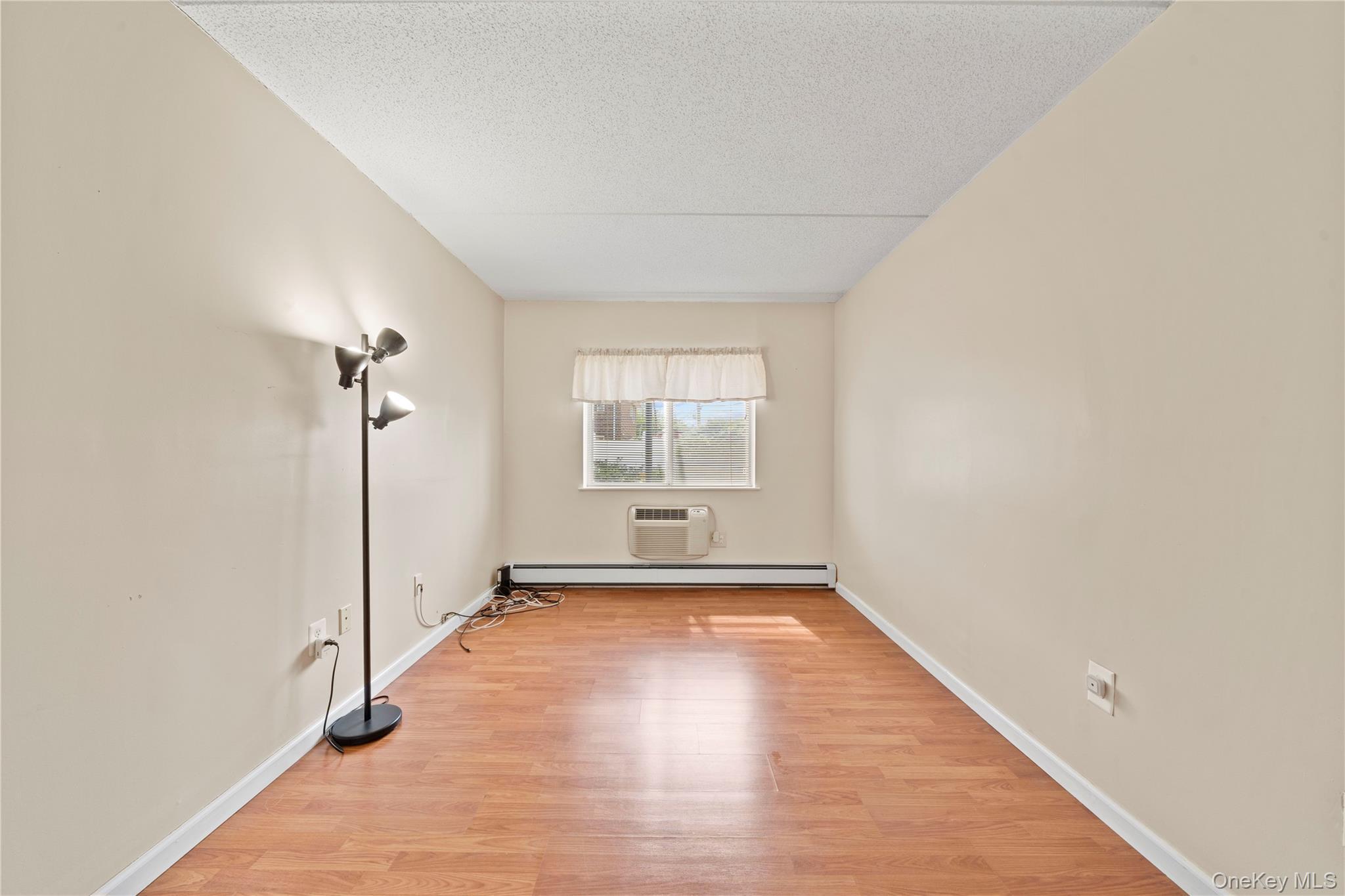 Single Family Beach 60th Street  Queens, NY 11692, MLS-1018834-25