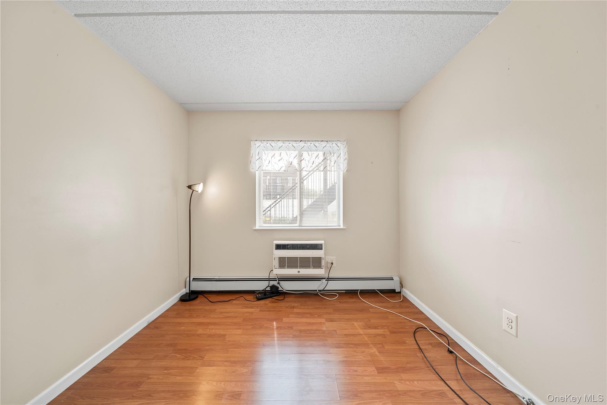 Single Family Beach 60th Street  Queens, NY 11692, MLS-1018834-28