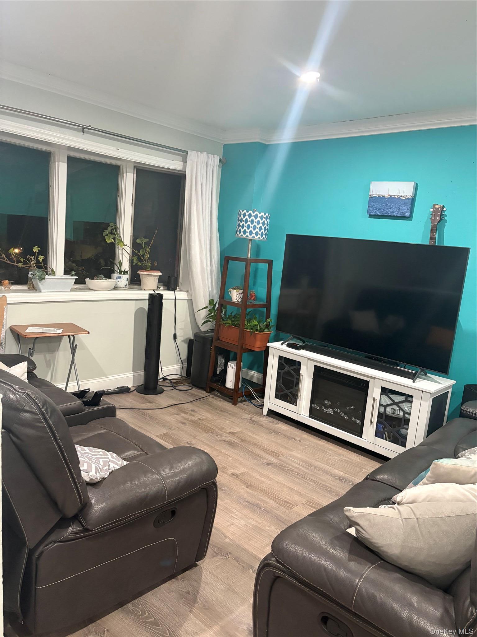 Single Family Graff Avenue Bronx, NY 10465, MLS-1018837-14