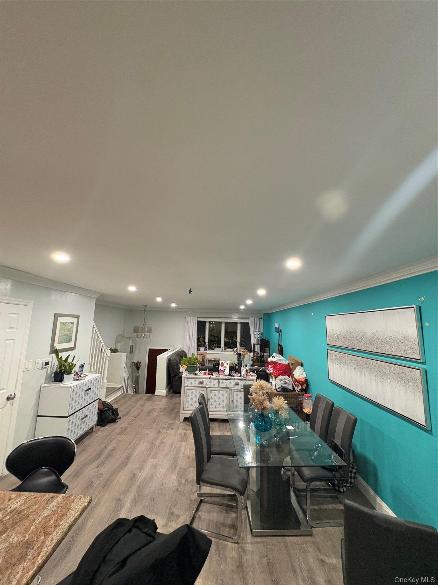 Single Family Graff Avenue Bronx, NY 10465, MLS-1018837-17