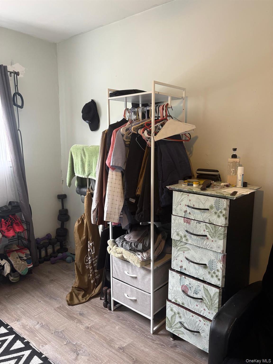 Single Family Graff Avenue Bronx, NY 10465, MLS-1018837-27