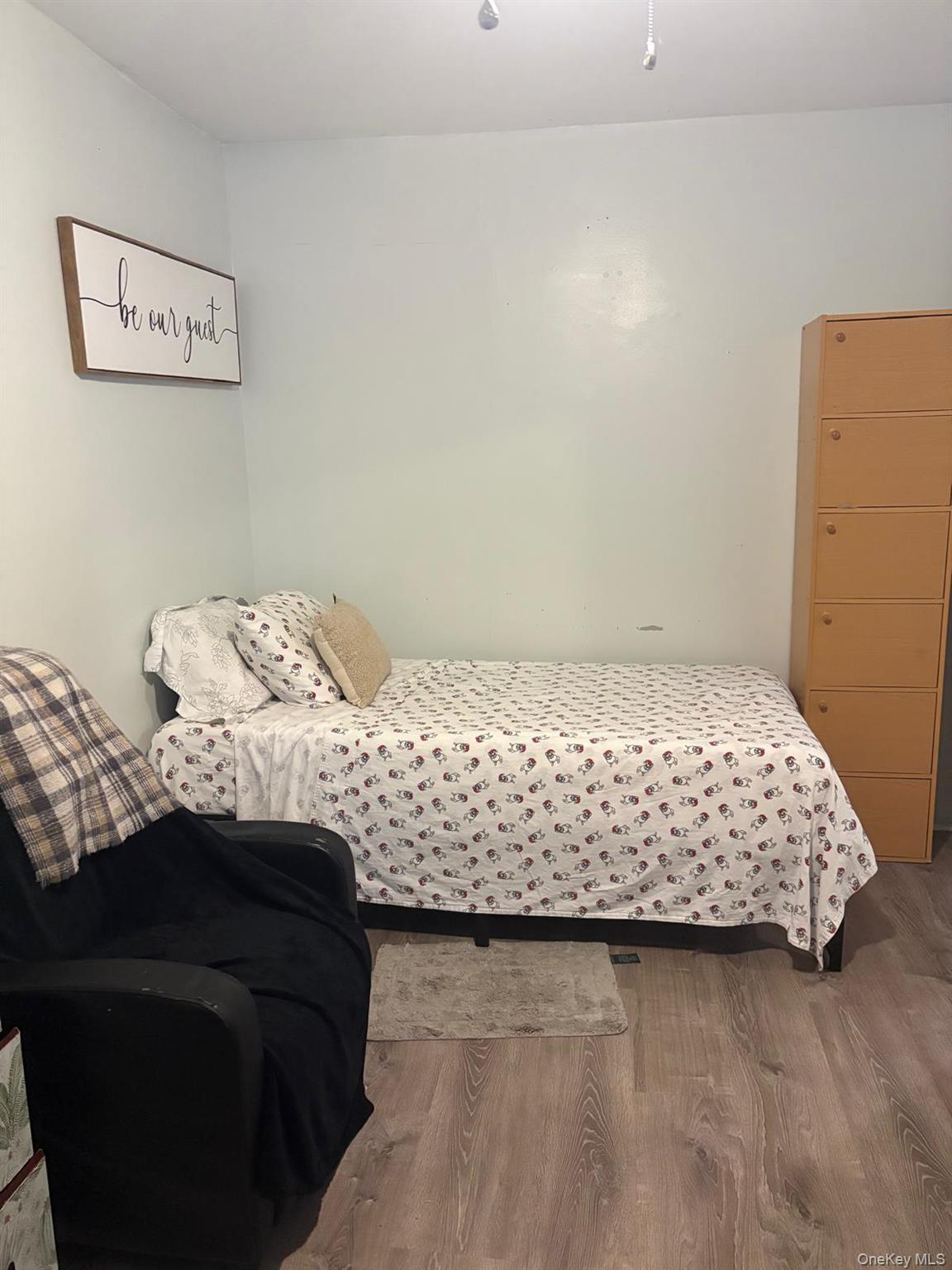 Single Family Graff Avenue Bronx, NY 10465, MLS-1018837-3
