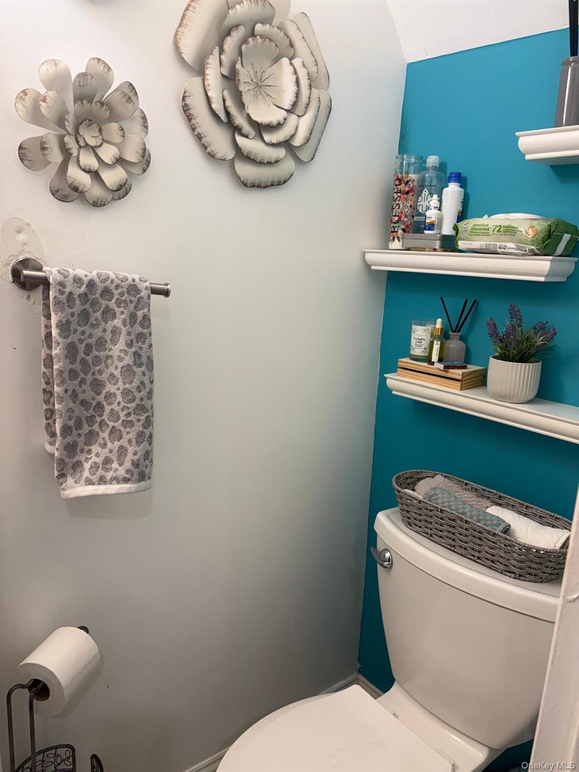 Single Family Graff Avenue Bronx, NY 10465, MLS-1018837-30