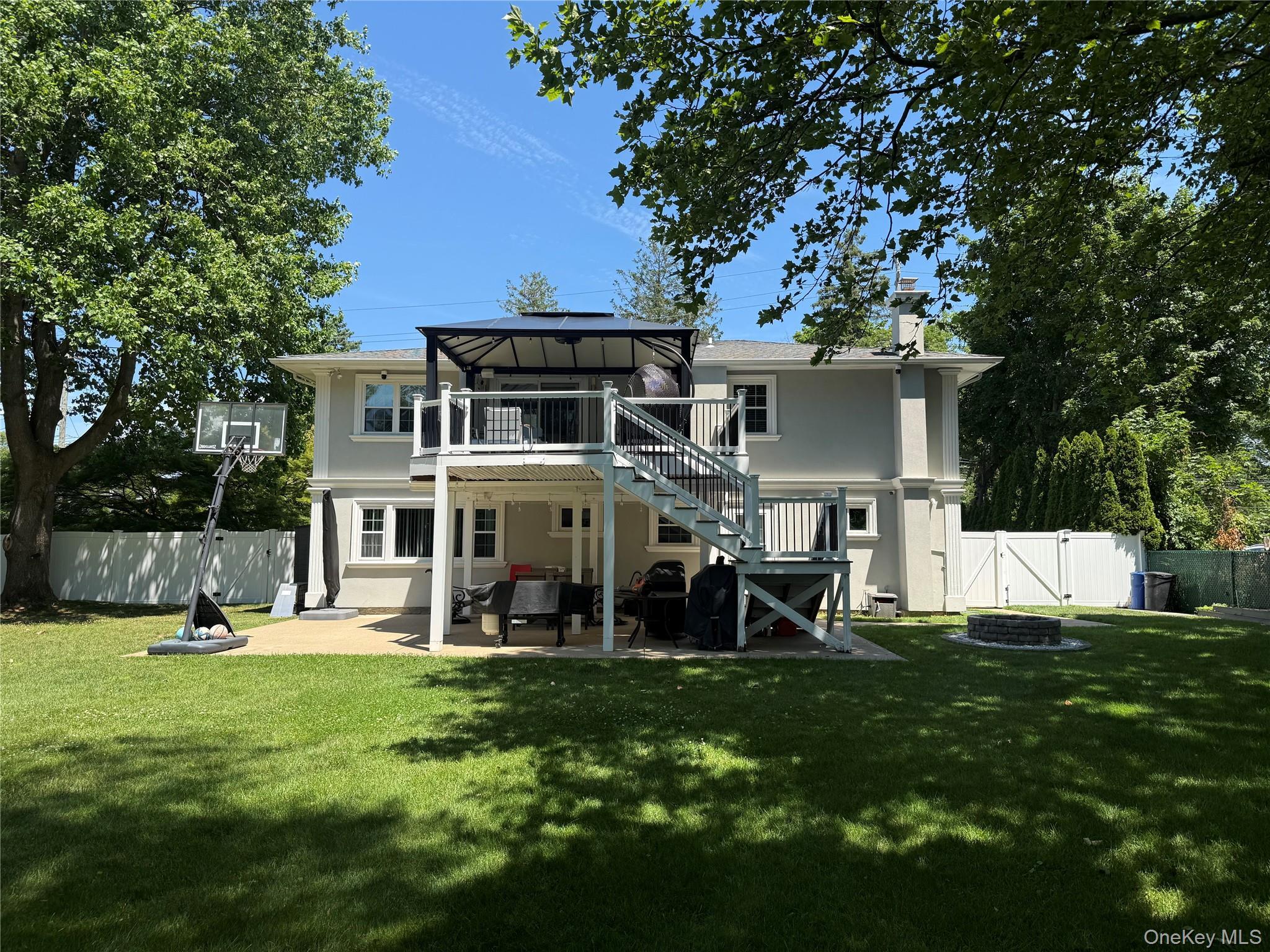 Single Family Church Street Suffolk County, NY 11716, MLS-1018842-37