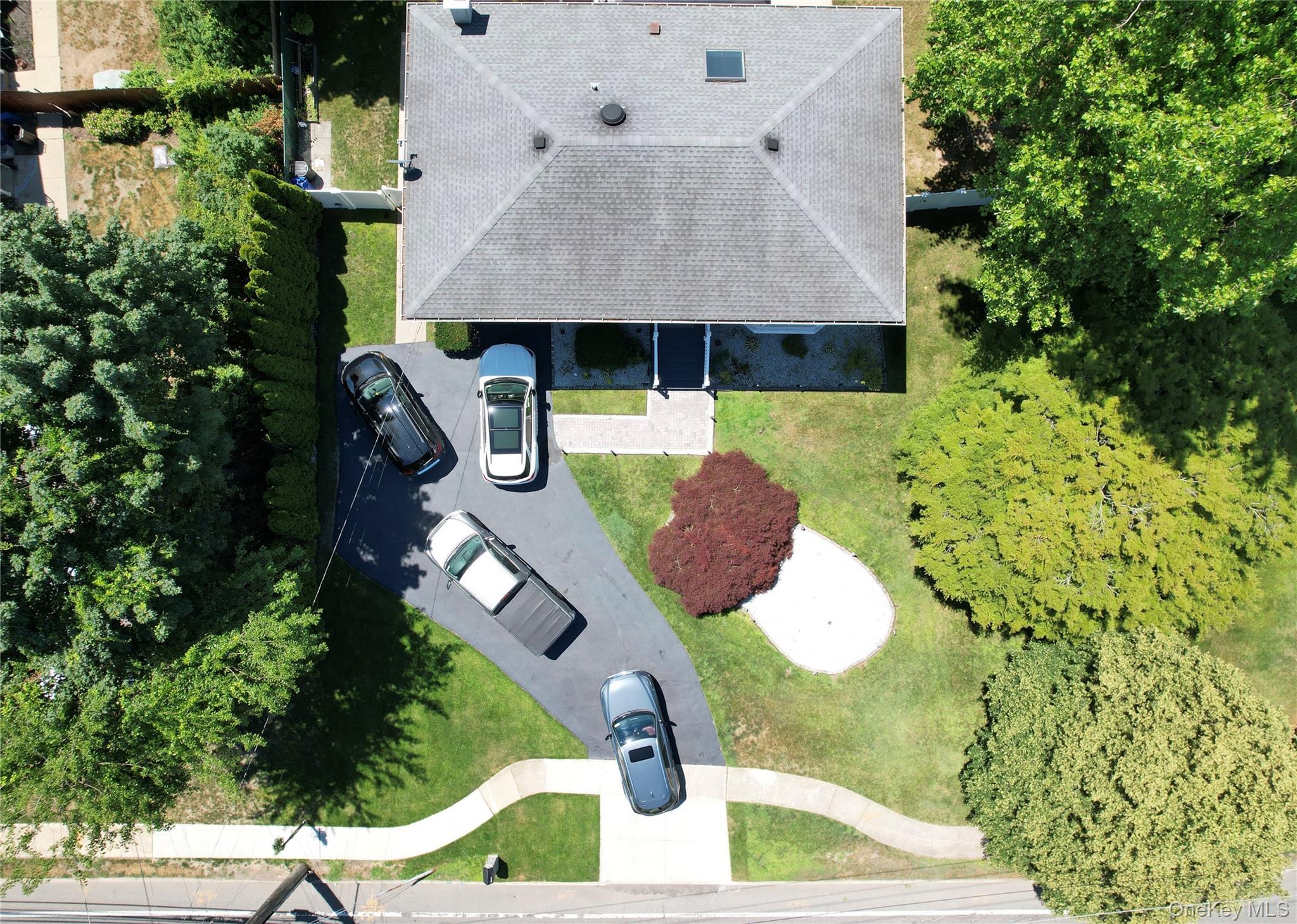 Single Family Church Street Suffolk County, NY 11716, MLS-1018842-44