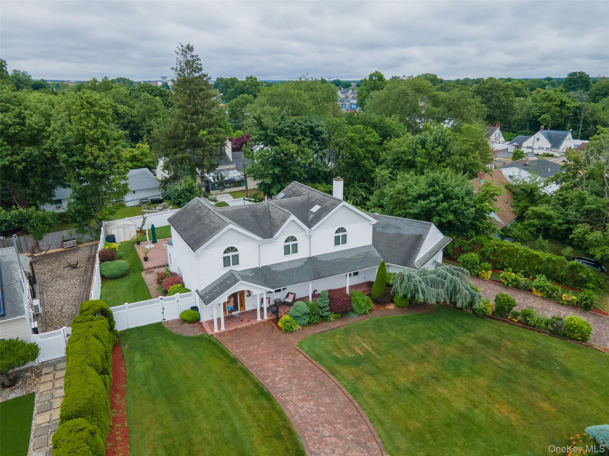 Single Family Constellation Road  Nassau County, NY 11756, MLS-1018872-23