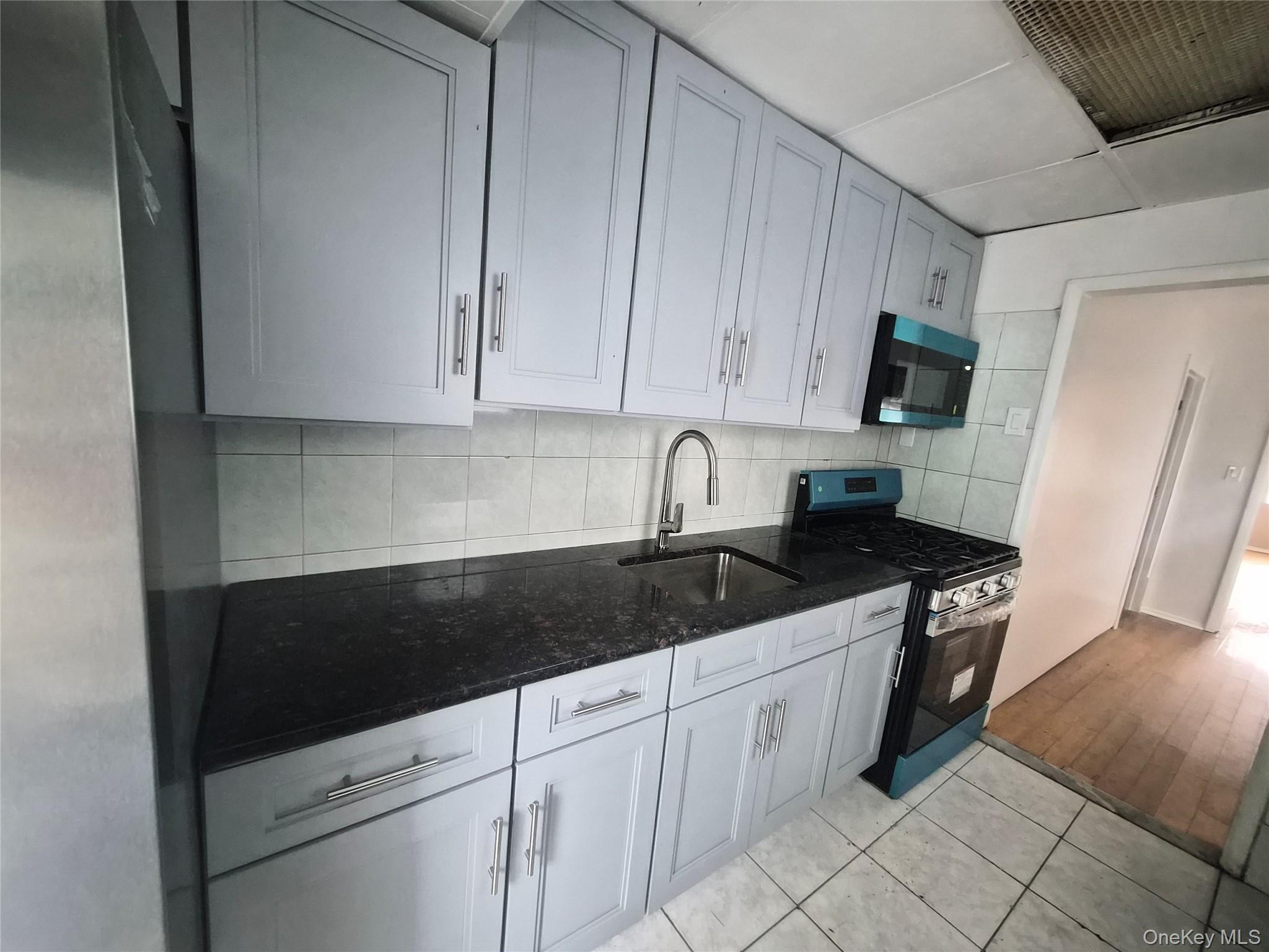 Single Family 114th Street Queens, NY 11420, MLS-1018878-8