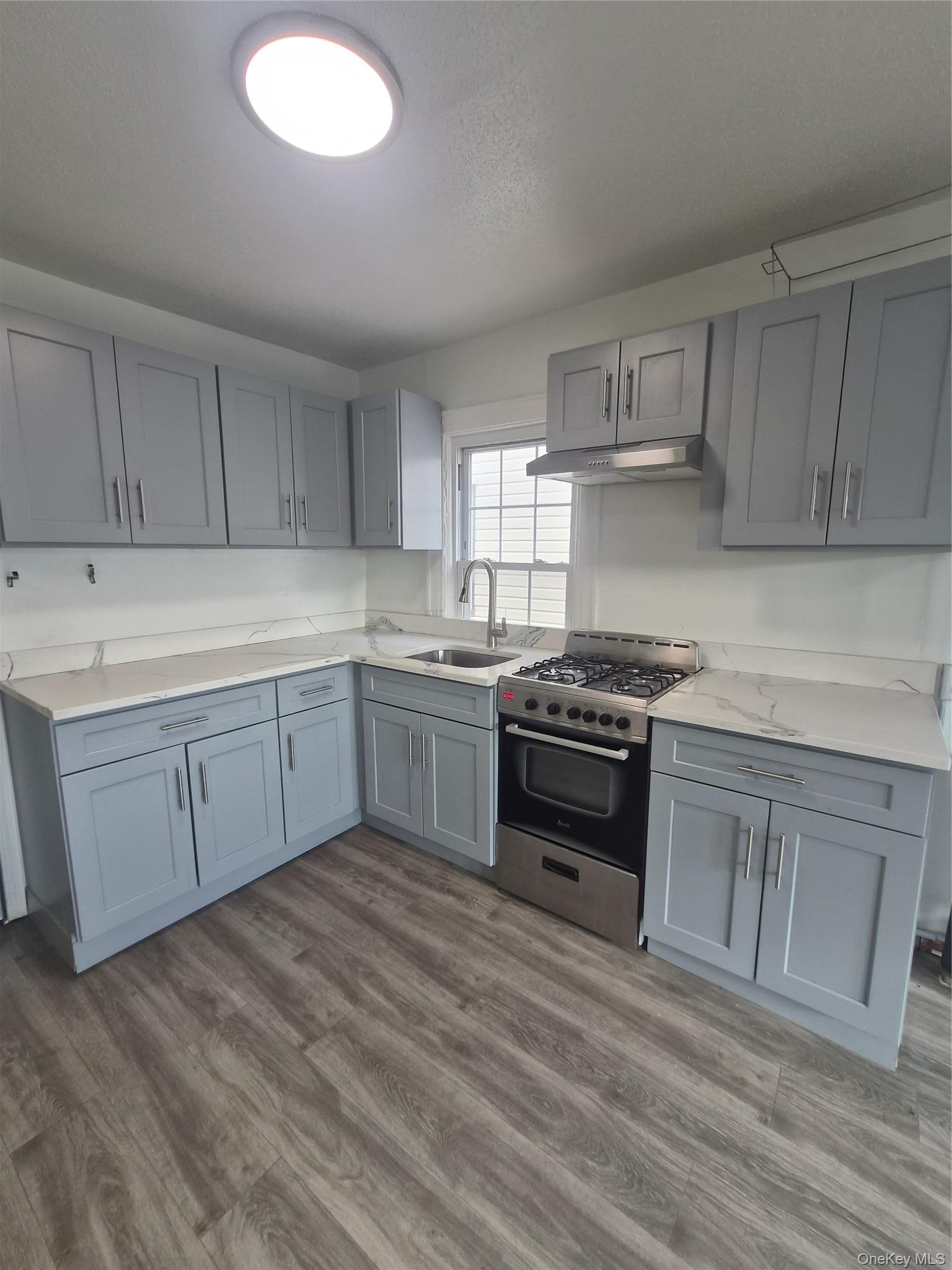 Single Family 135th Street  Queens, NY 11420, MLS-1018894-11