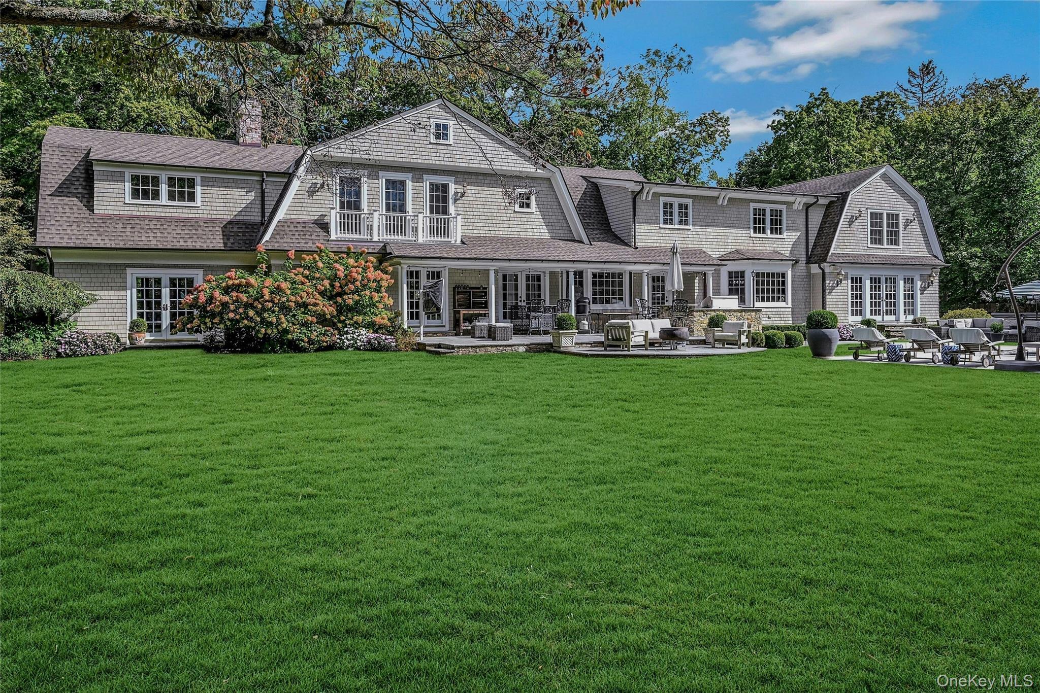 Single Family Burtis Lane  Nassau County, NY 11791, MLS-1018900-38