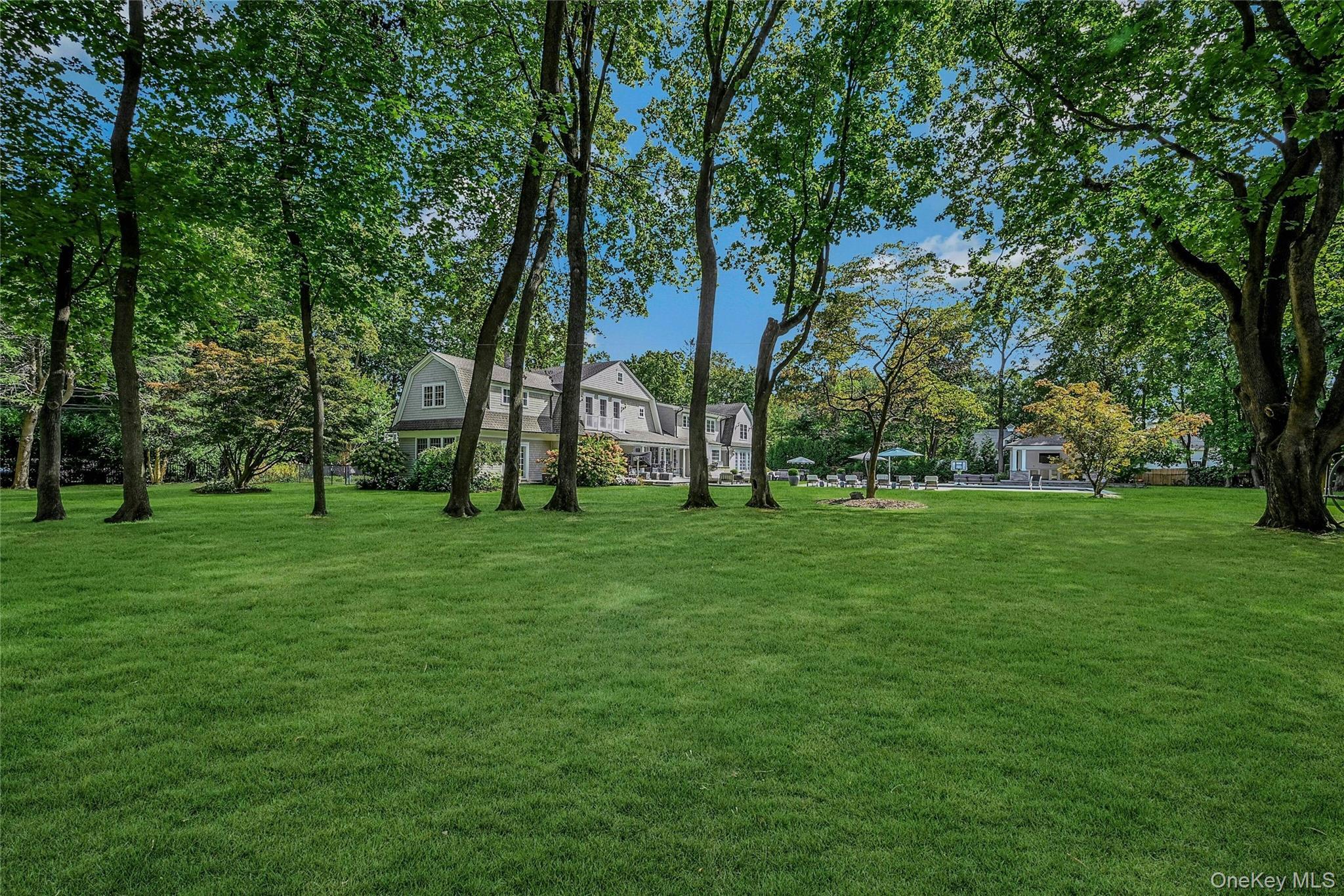 Single Family Burtis Lane  Nassau County, NY 11791, MLS-1018900-46