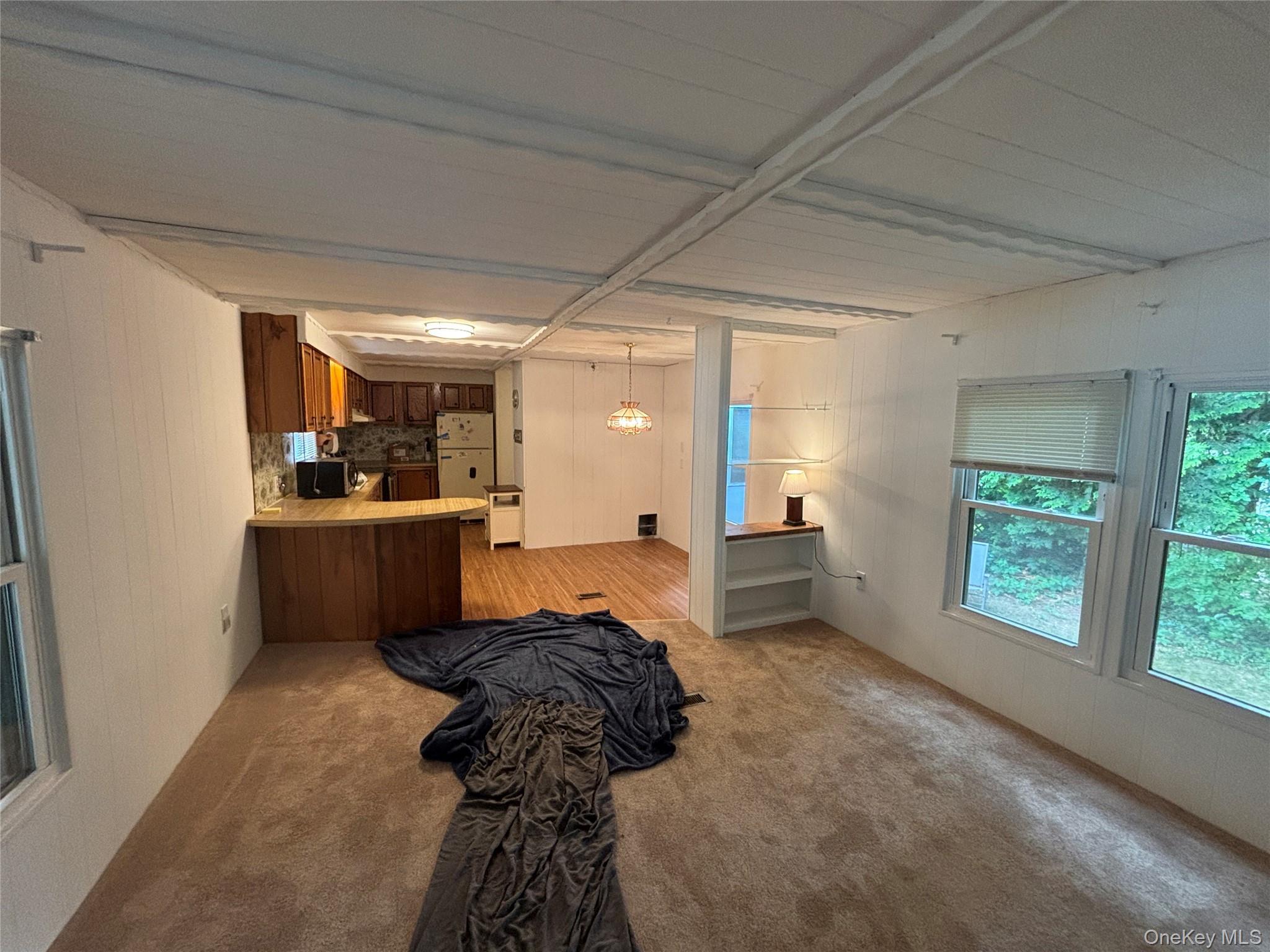 Single Family West Lane Suffolk County, NY 11901, MLS-1018919-3