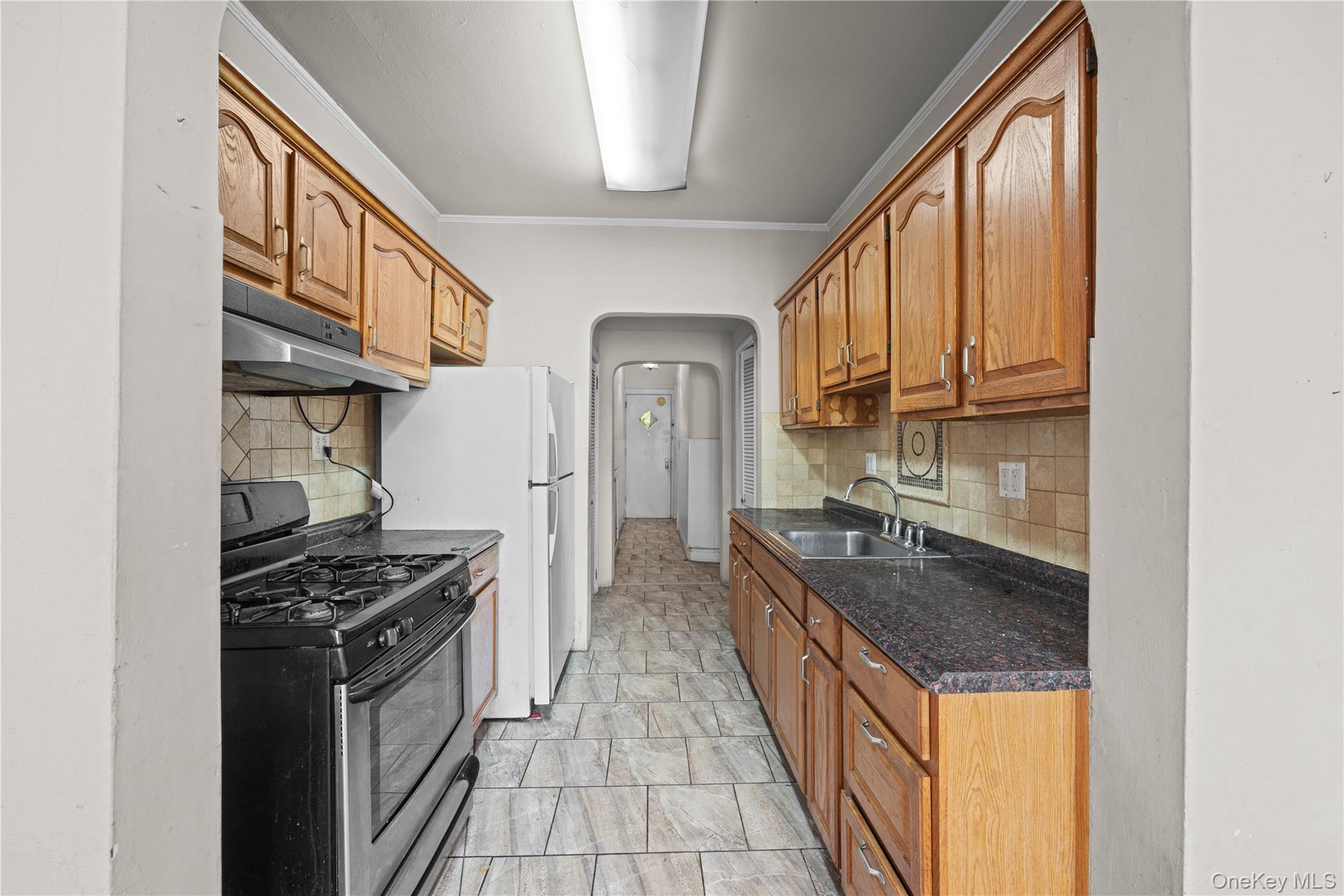 Single Family Morrispark Bronx, NY 10462, MLS-1018926-5