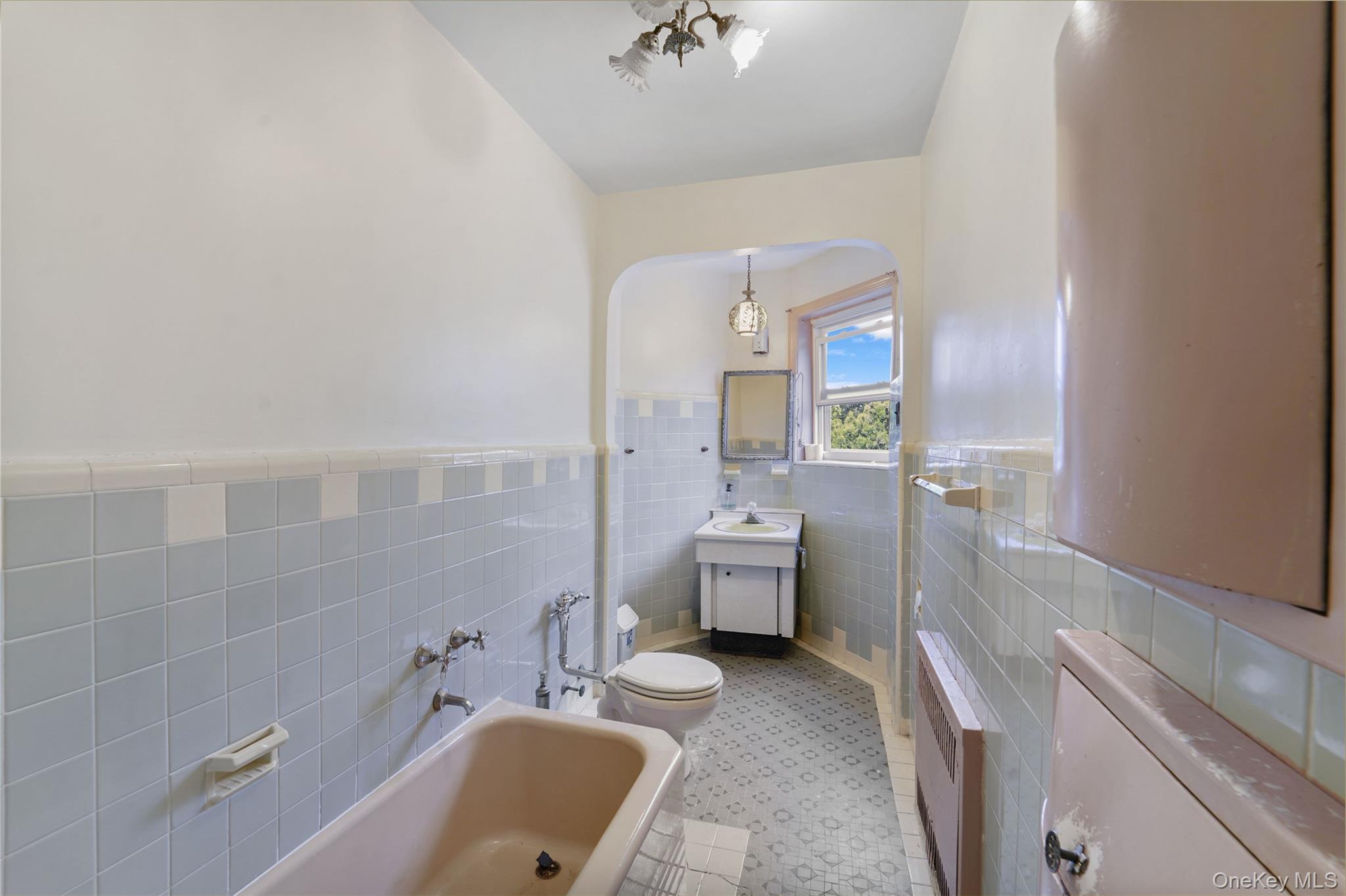 Single Family E 37th Street  Brooklyn, NY 11210, MLS-1018931-12