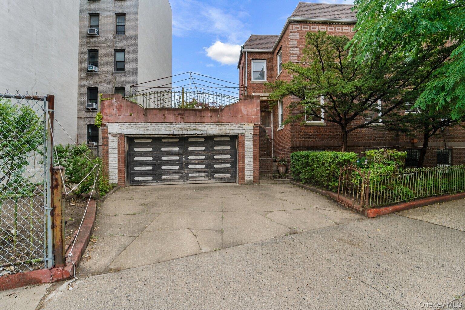 Single Family E 37th Street  Brooklyn, NY 11210, MLS-1018931-15