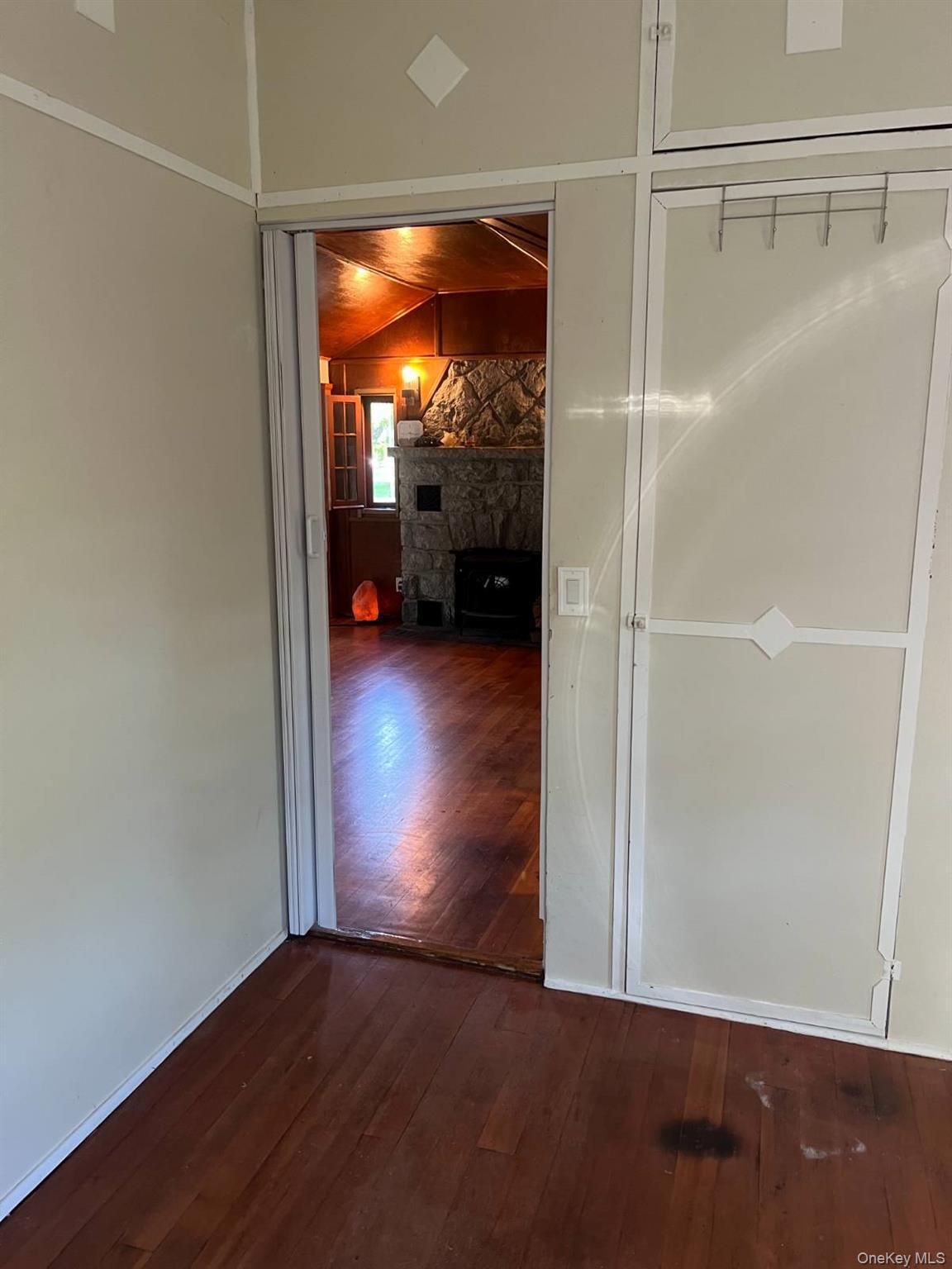 Single Family E Thompson Place Sullivan County, NY 12778, MLS-1018951-21