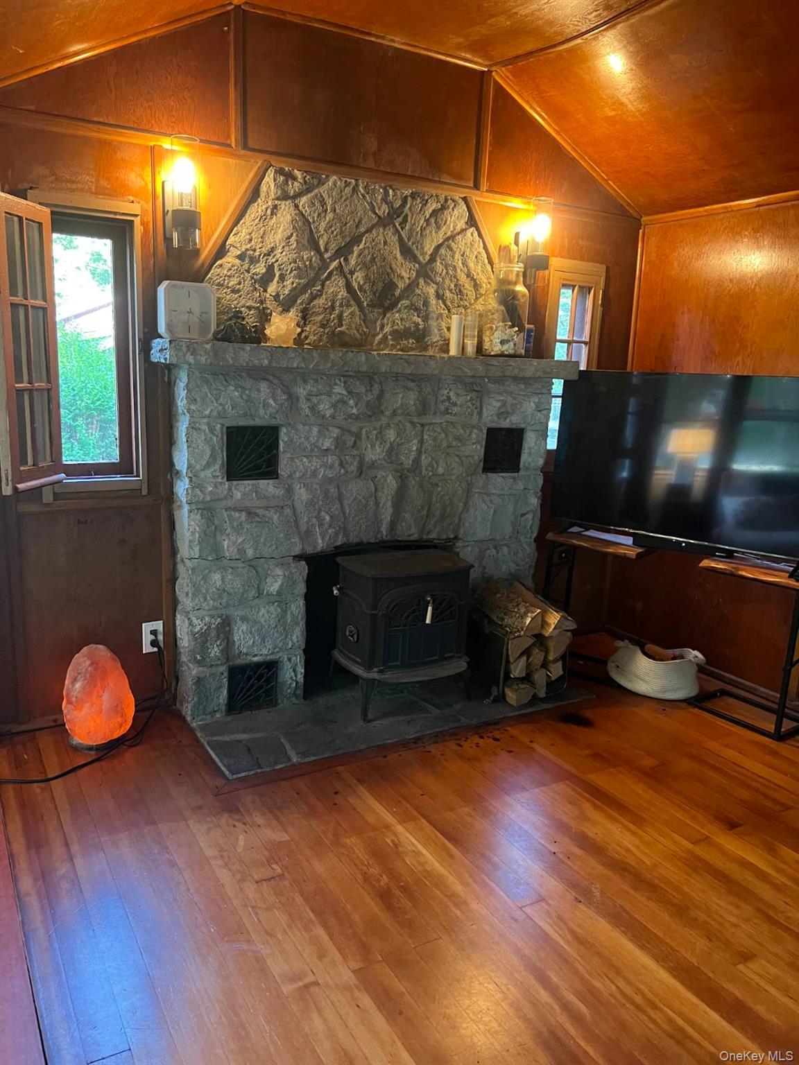 Single Family E Thompson Place Sullivan County, NY 12778, MLS-1018951-32