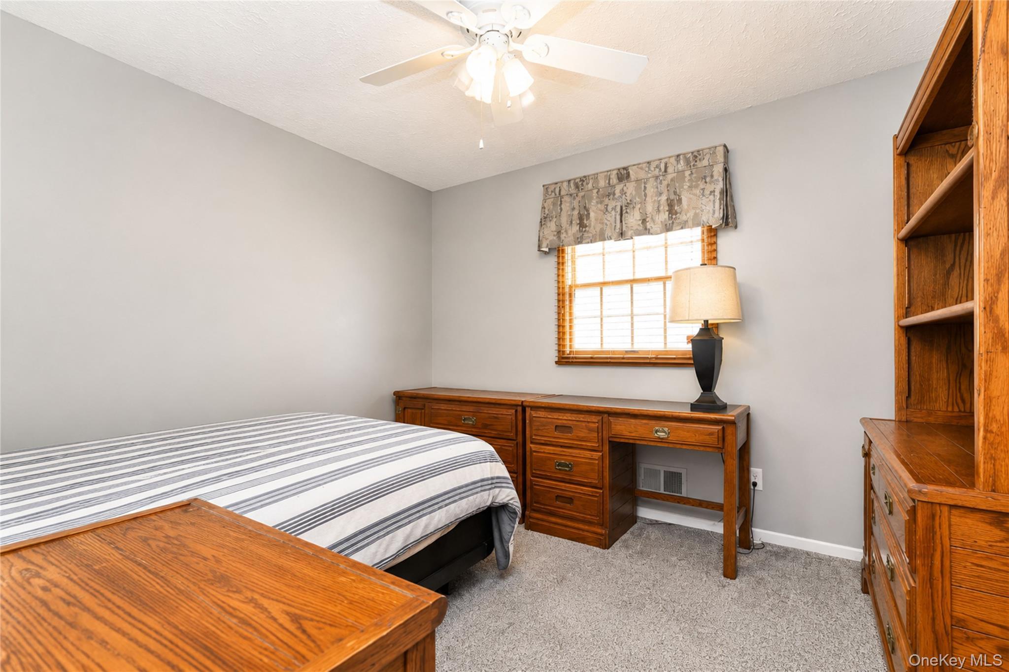 Single Family Stanley Circle Staten Island, NY 10308, MLS-1018962-15
