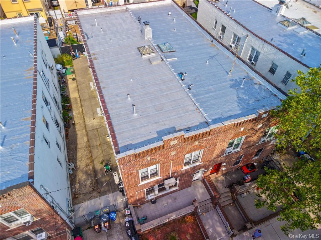 Single Family E 22nd Street Brooklyn, NY 11229, MLS-1018999-36